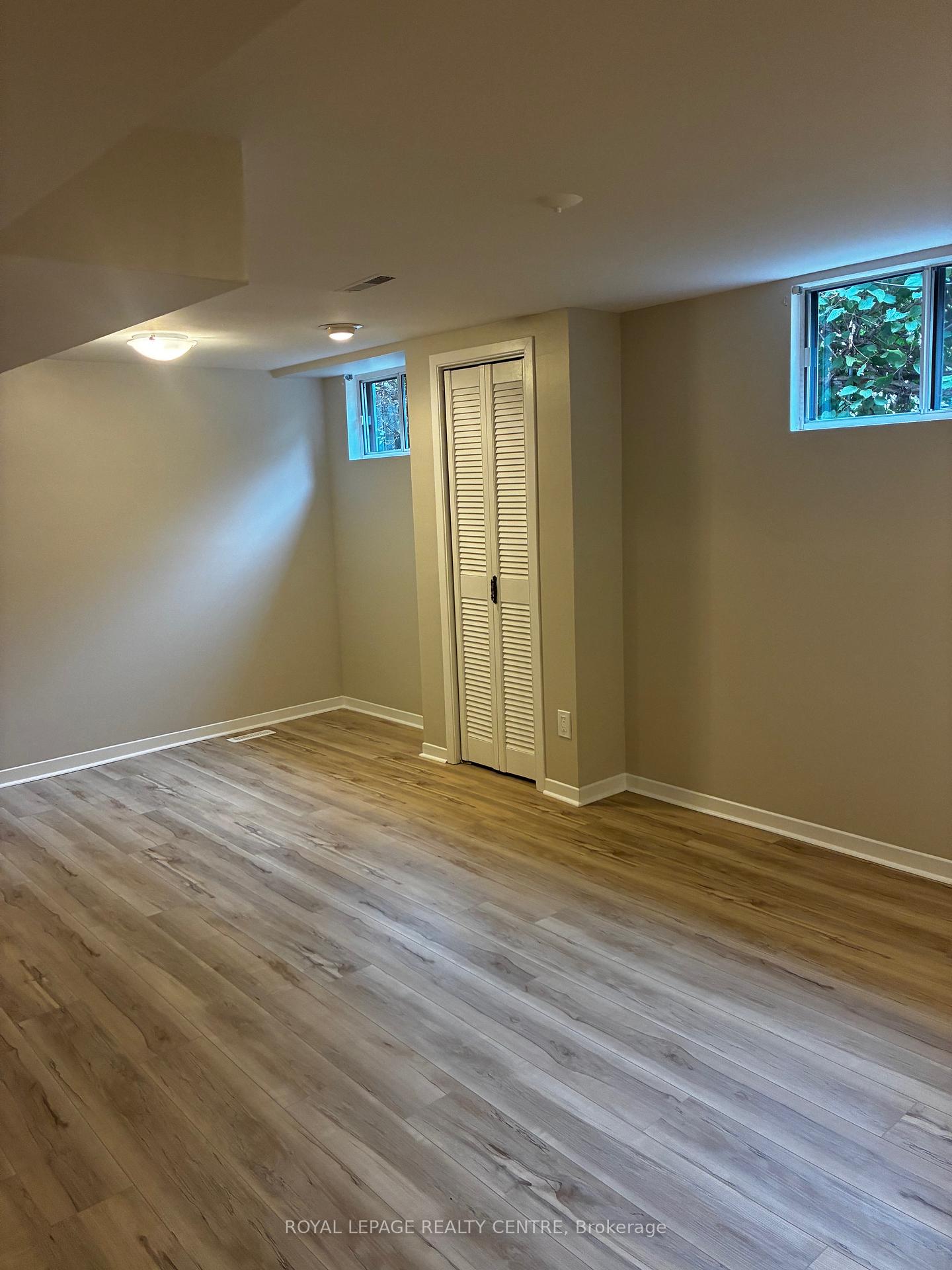 Photo 23 of 2201 Cliff Road, Mississauga, Cooksville — HOMEH