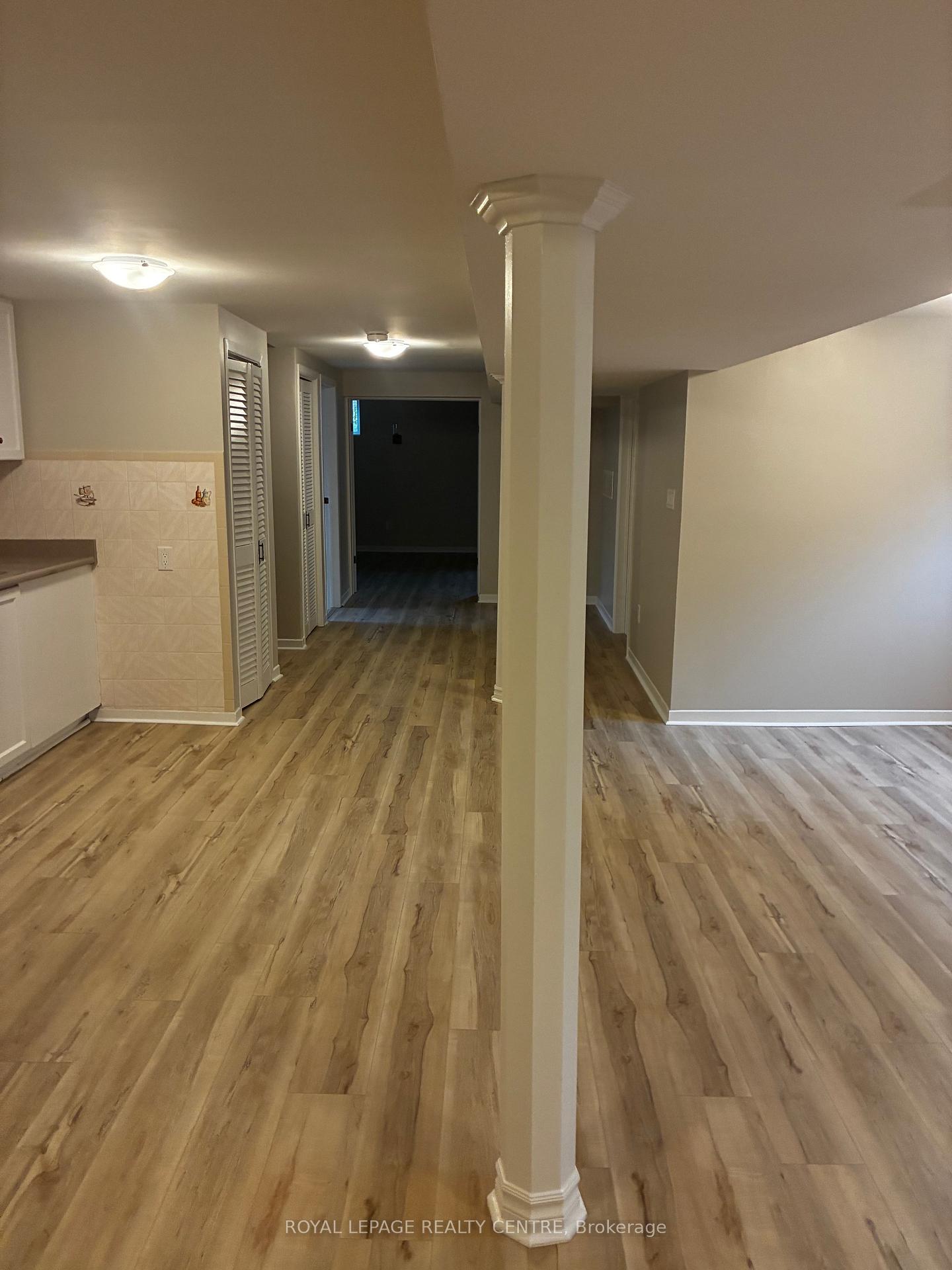 Photo 24 of 2201 Cliff Road, Mississauga, Cooksville — HOMEH