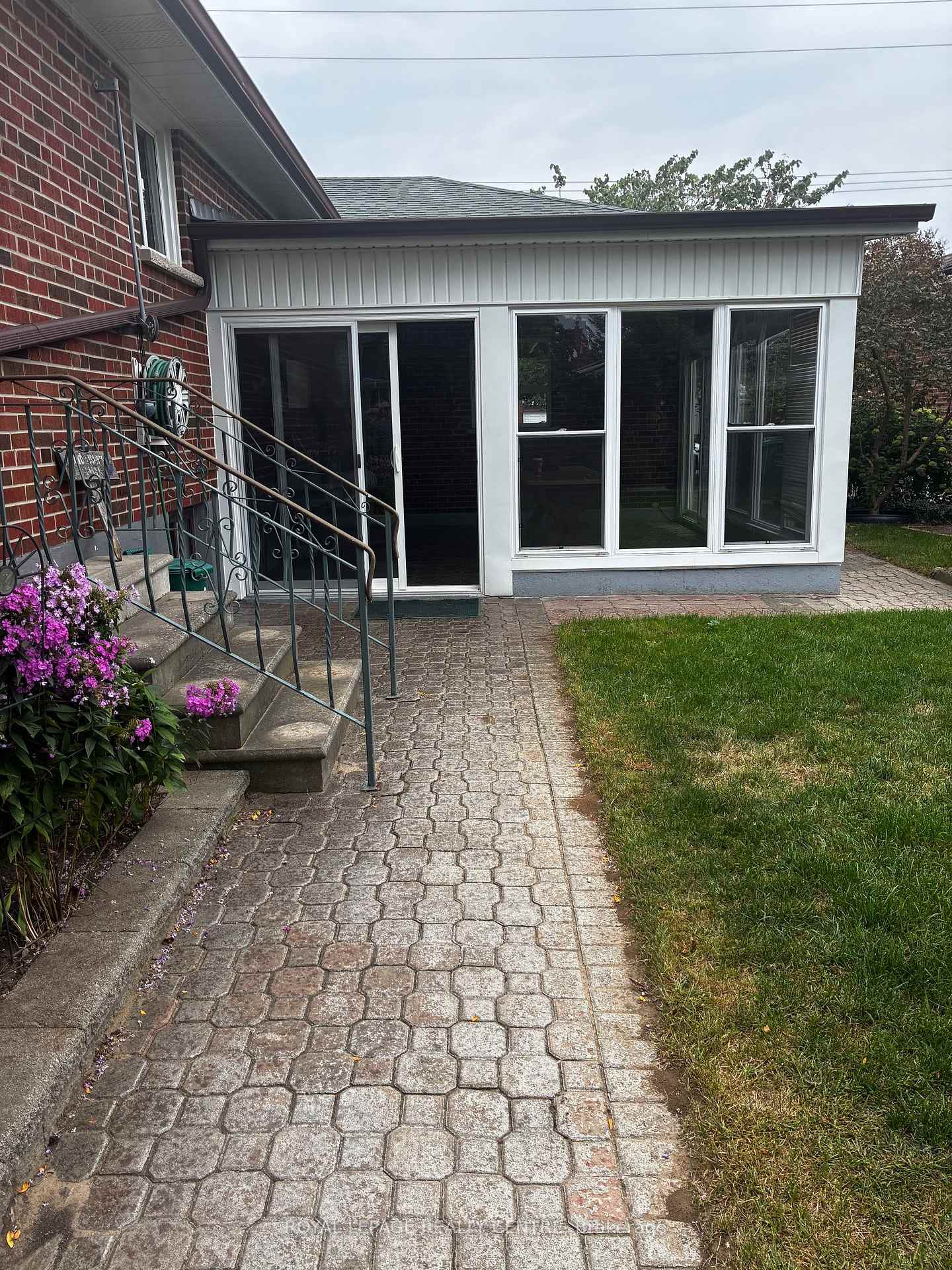 Photo 33 of 2201 Cliff Road, Mississauga, Cooksville — HOMEH
