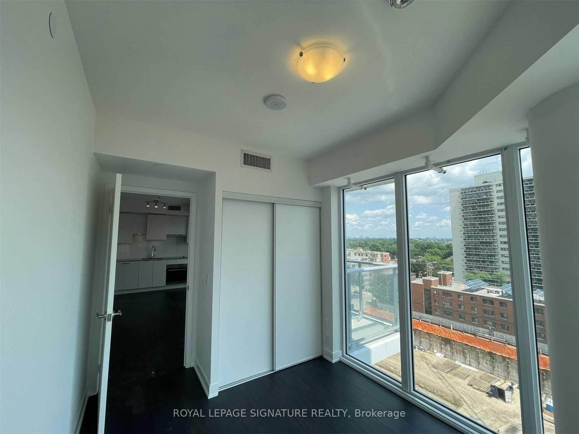 Photo 6 of Unit 804, 195 Redpath Avenue, Toronto, Mount Pleasant West — HOMEH