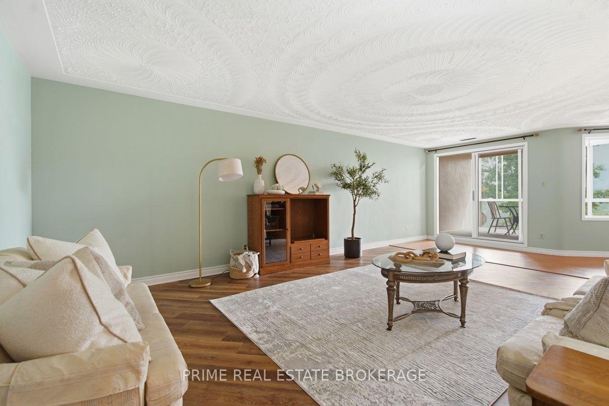 Photo 11 of Unit 3, 125 Elm Street, St. Thomas — HOMEH