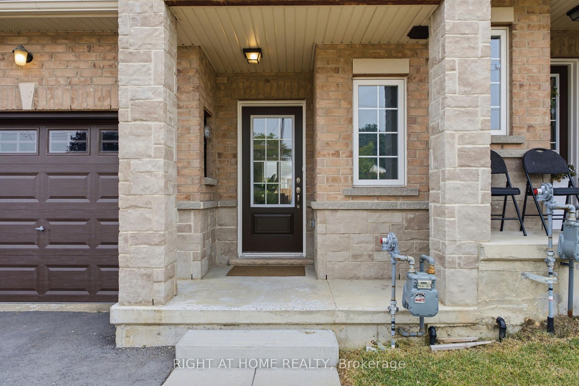 Photo 3 of 415 East 16th Street, Hamilton, Hill Park — HOMEH