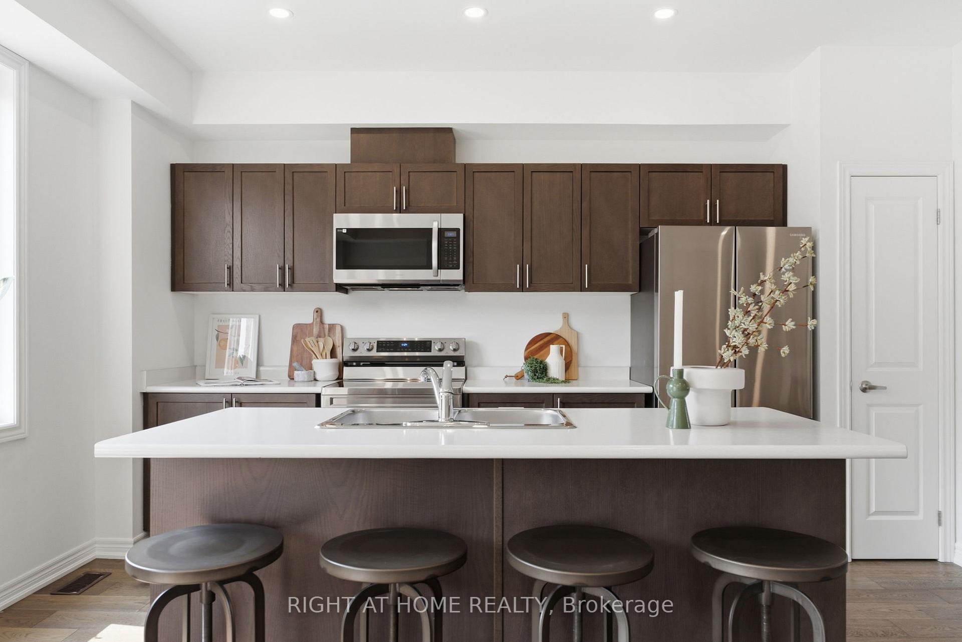 Photo 14 of 415 East 16th Street, Hamilton, Hill Park — HOMEH