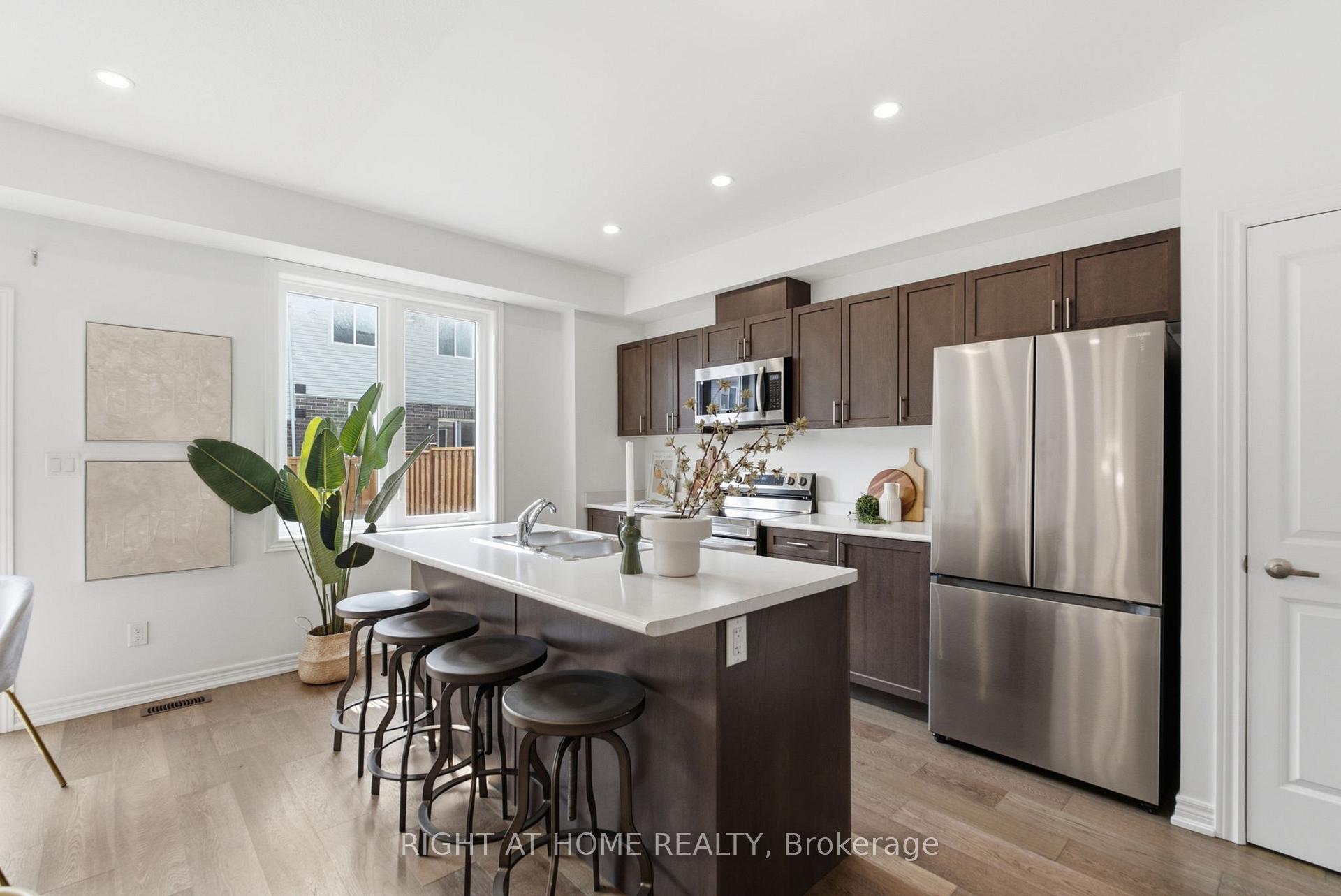 Photo 15 of 415 East 16th Street, Hamilton, Hill Park — HOMEH