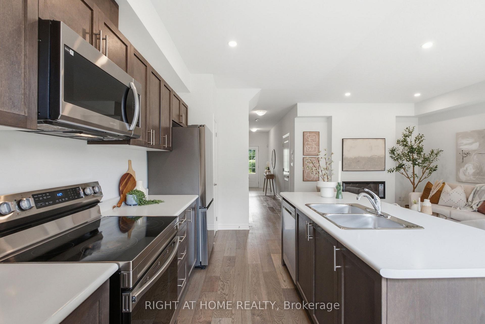 Photo 18 of 415 East 16th Street, Hamilton, Hill Park — HOMEH