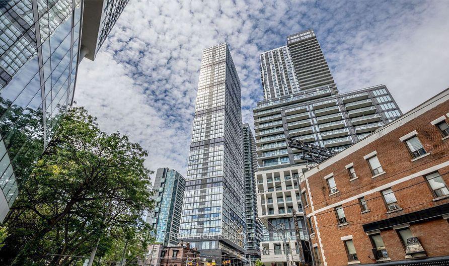 Photo 2 of Unit 702, 181 Dundas Street E, Toronto, Moss Park — HOMEH