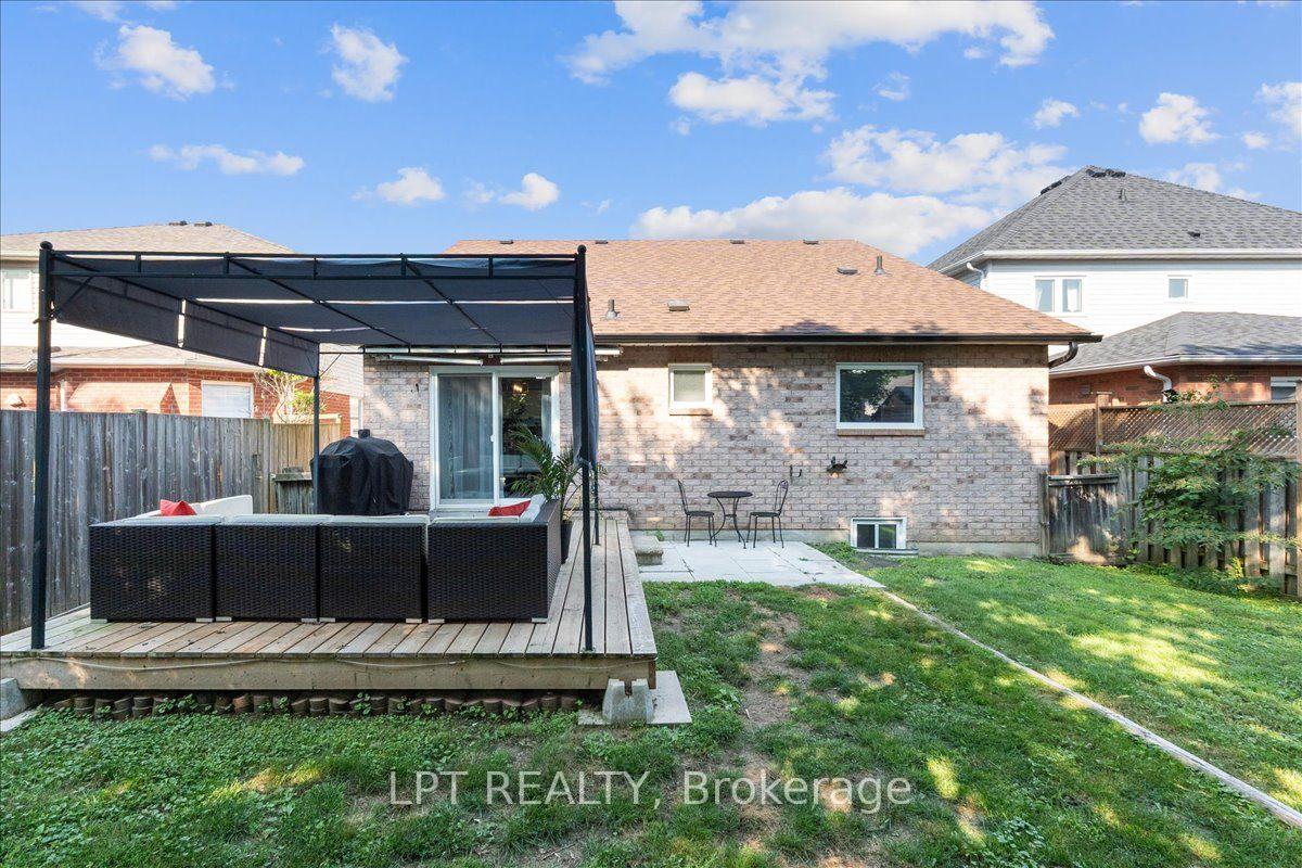 Photo 39 of 88 Calwell Drive, Scugog, Port Perry — HOMEH