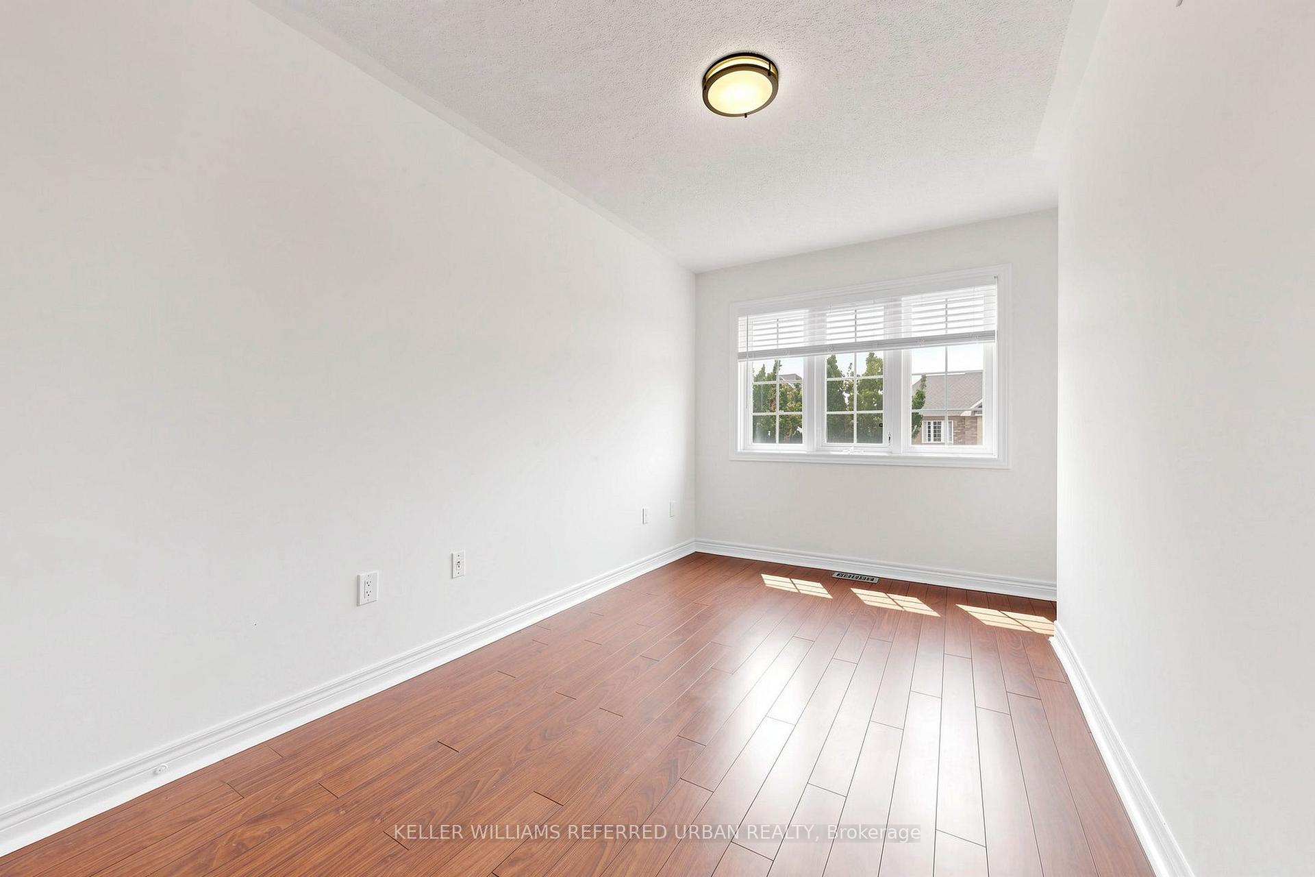 Photo 19 of 65 Martini Drive, Richmond Hill, Rouge Woods — HOMEH