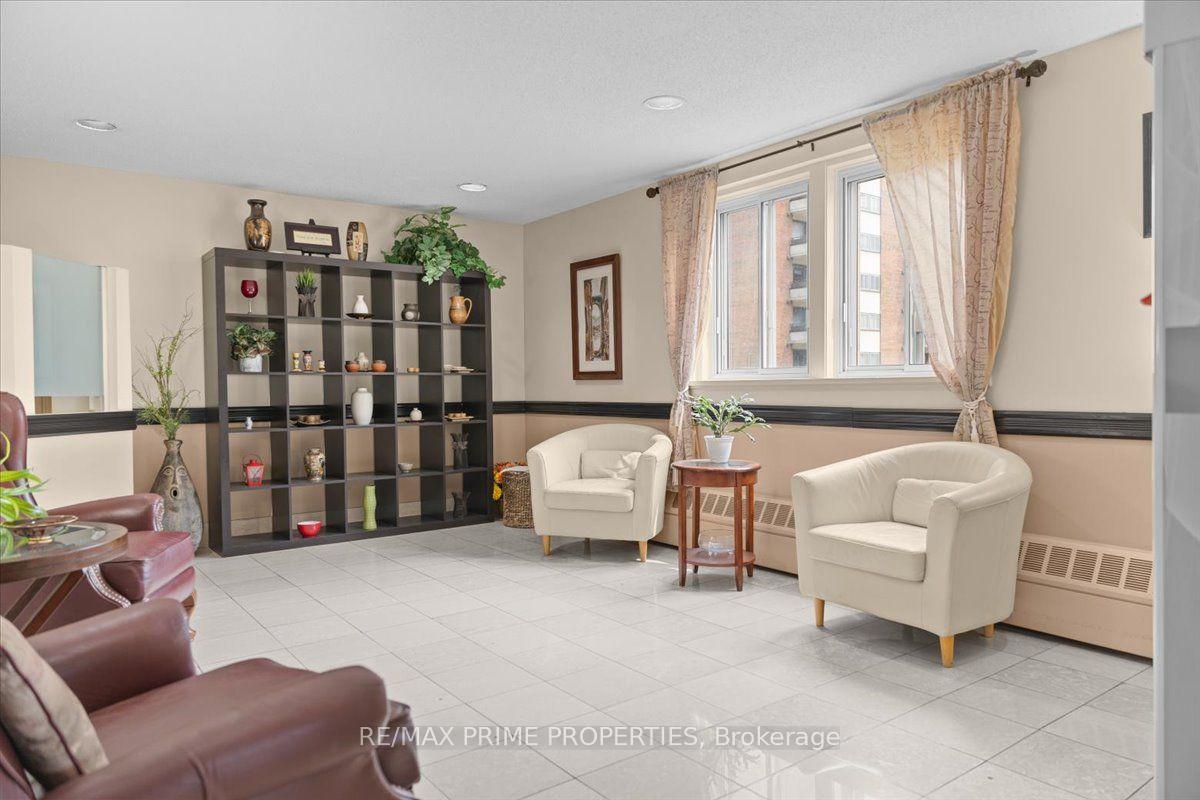 Photo 2 of Unit 903, 1505 Baseline Road, Ottawa, Copeland Park — HOMEH