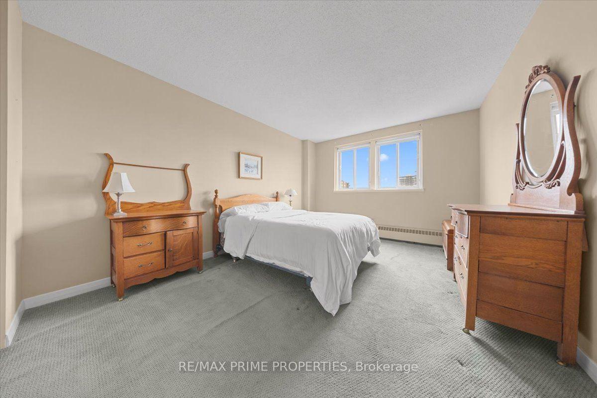 Photo 19 of Unit 903, 1505 Baseline Road, Ottawa, Copeland Park — HOMEH
