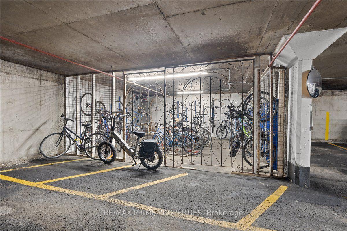 Photo 40 of Unit 903, 1505 Baseline Road, Ottawa, Copeland Park — HOMEH