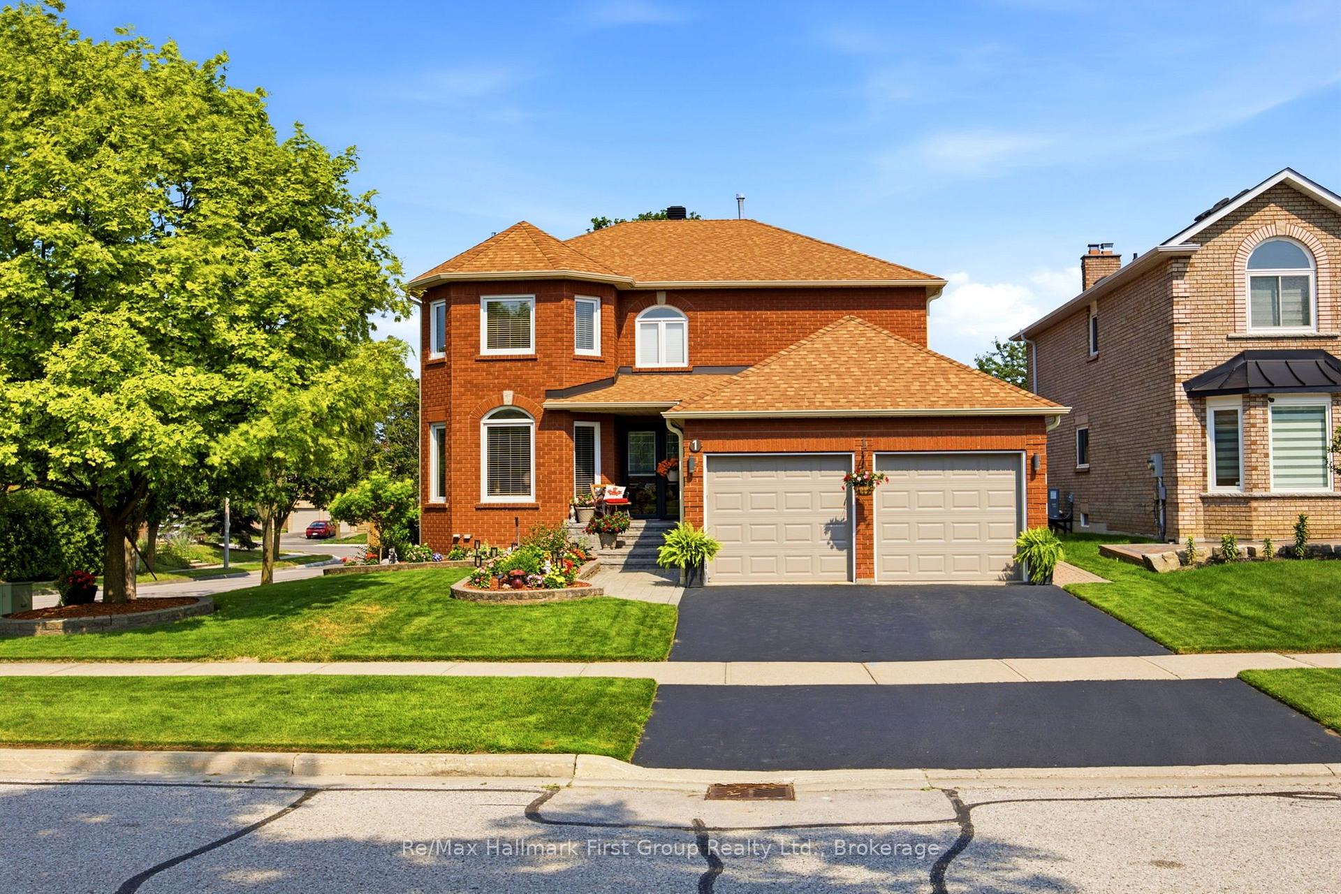 Photo 1 of 1 Glencedar Crescent, Whitby, Pringle Creek — HOMEH