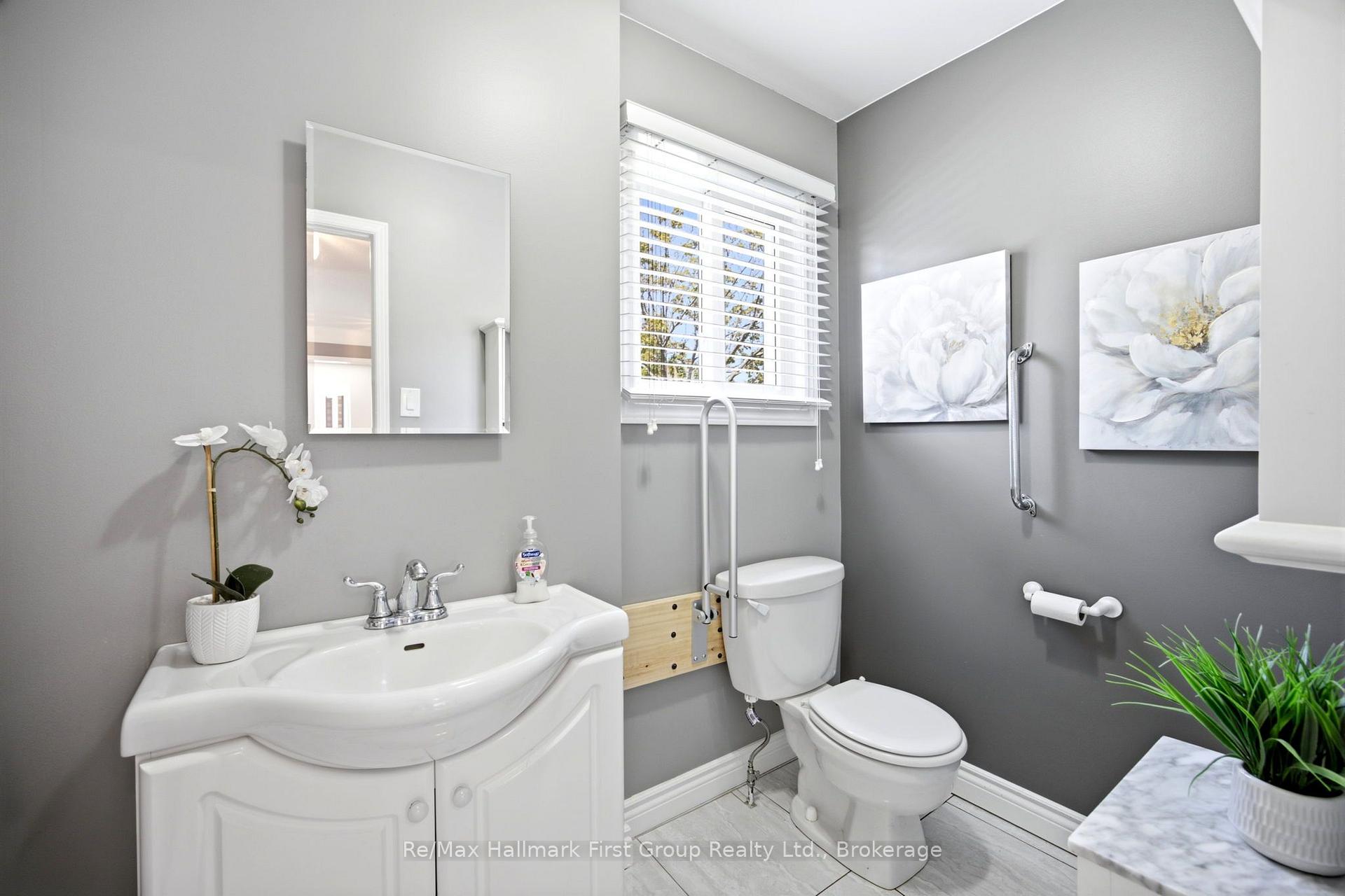 Photo 21 of 1 Glencedar Crescent, Whitby, Pringle Creek — HOMEH