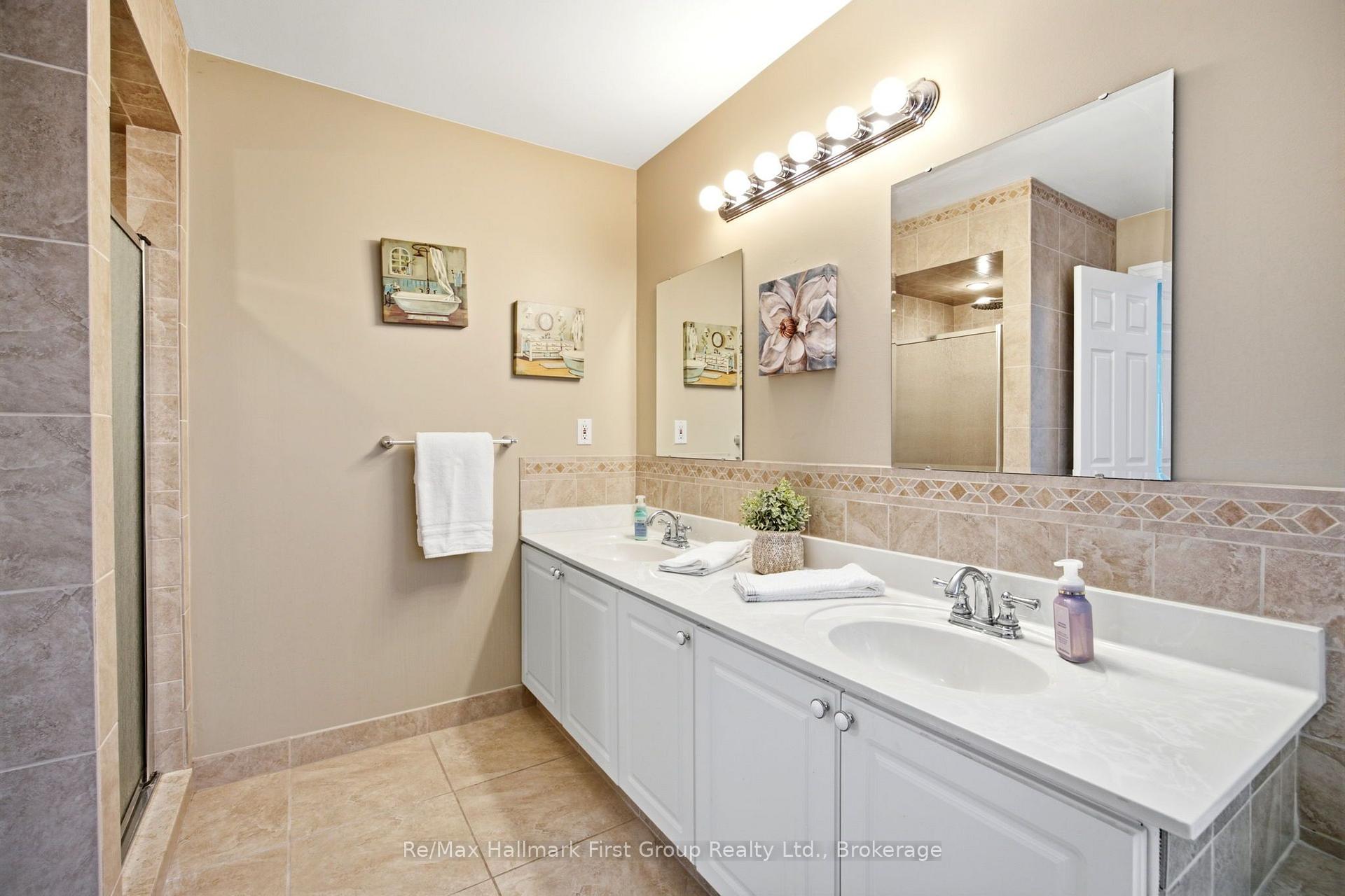 Photo 28 of 1 Glencedar Crescent, Whitby, Pringle Creek — HOMEH