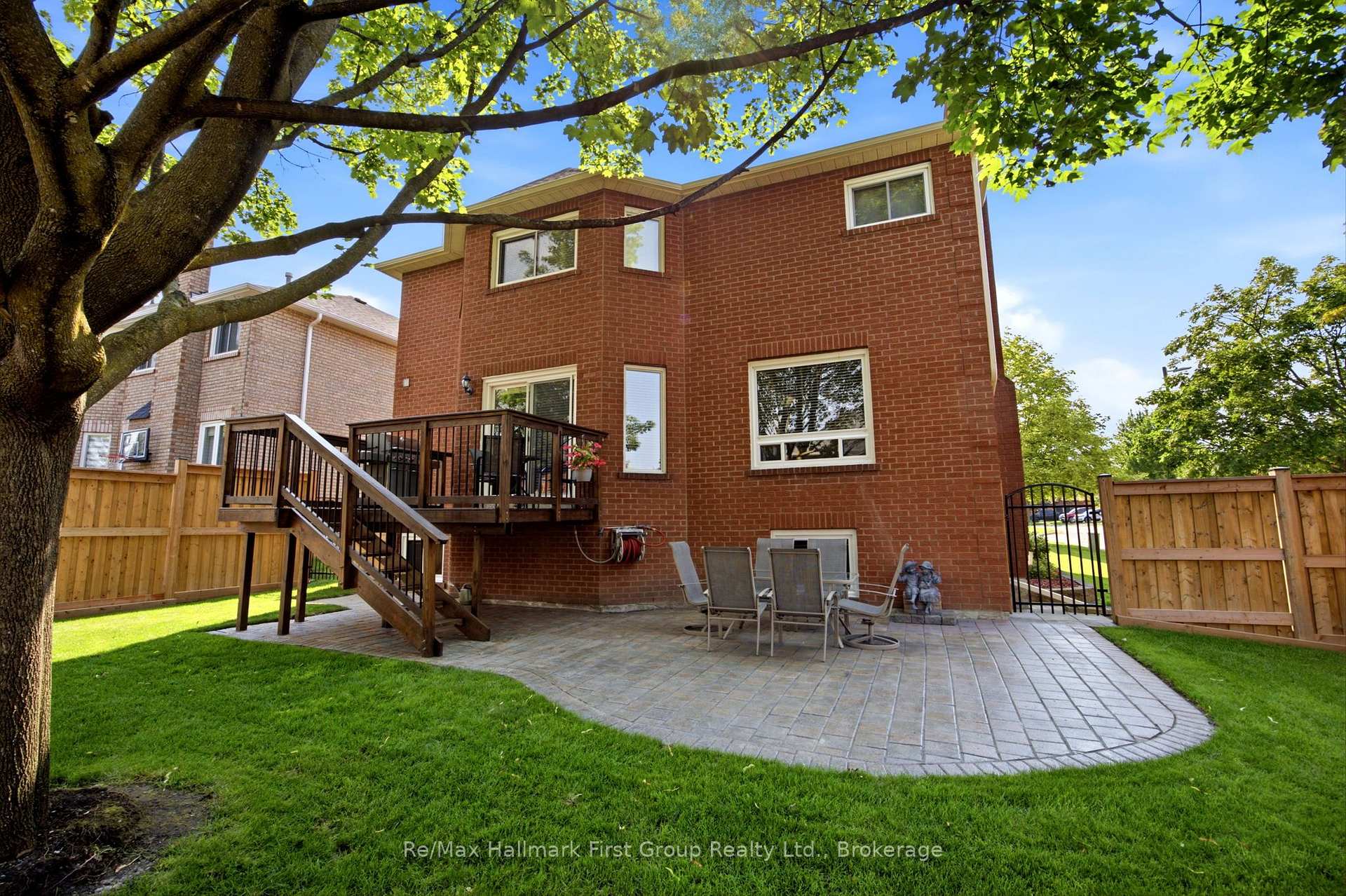 Photo 43 of 1 Glencedar Crescent, Whitby, Pringle Creek — HOMEH