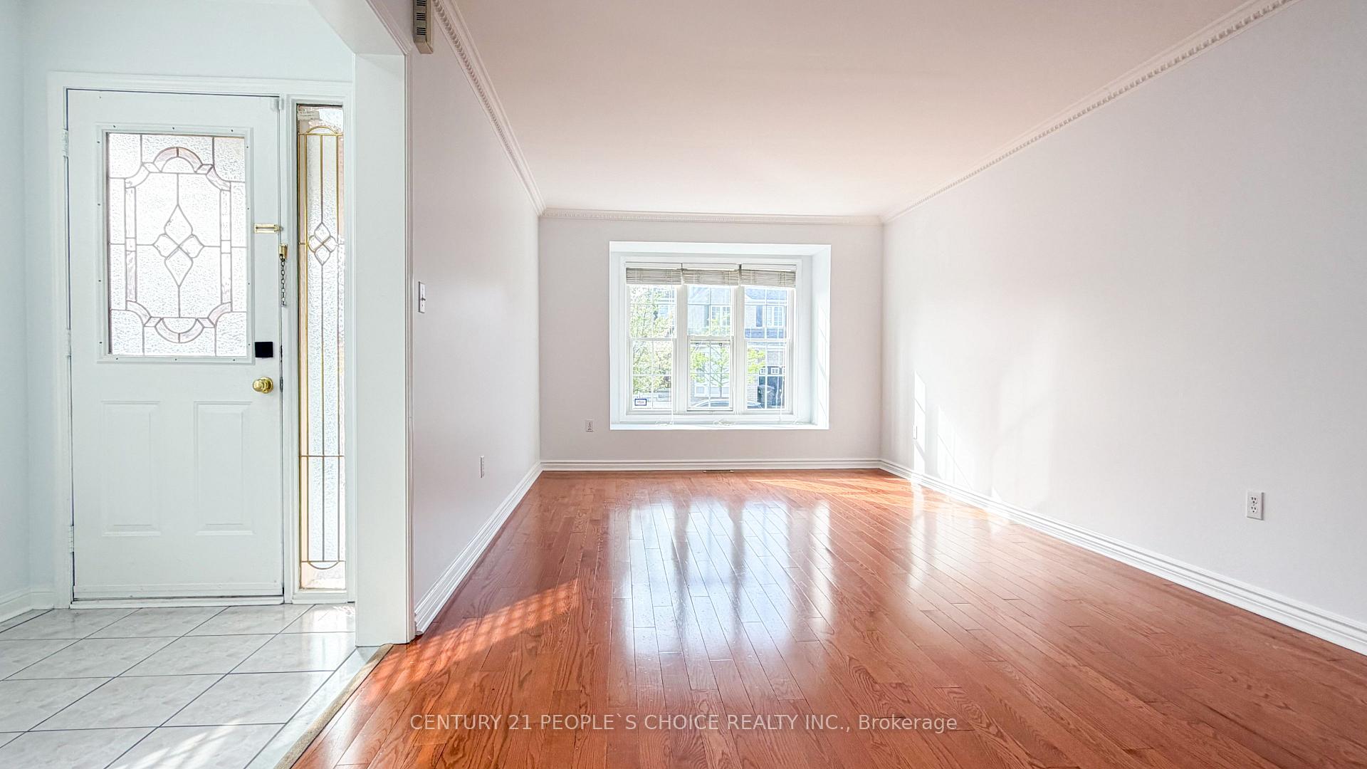 Photo 6 of 19 Morgandale Road, Brampton, Fletcher's Meadow — HOMEH