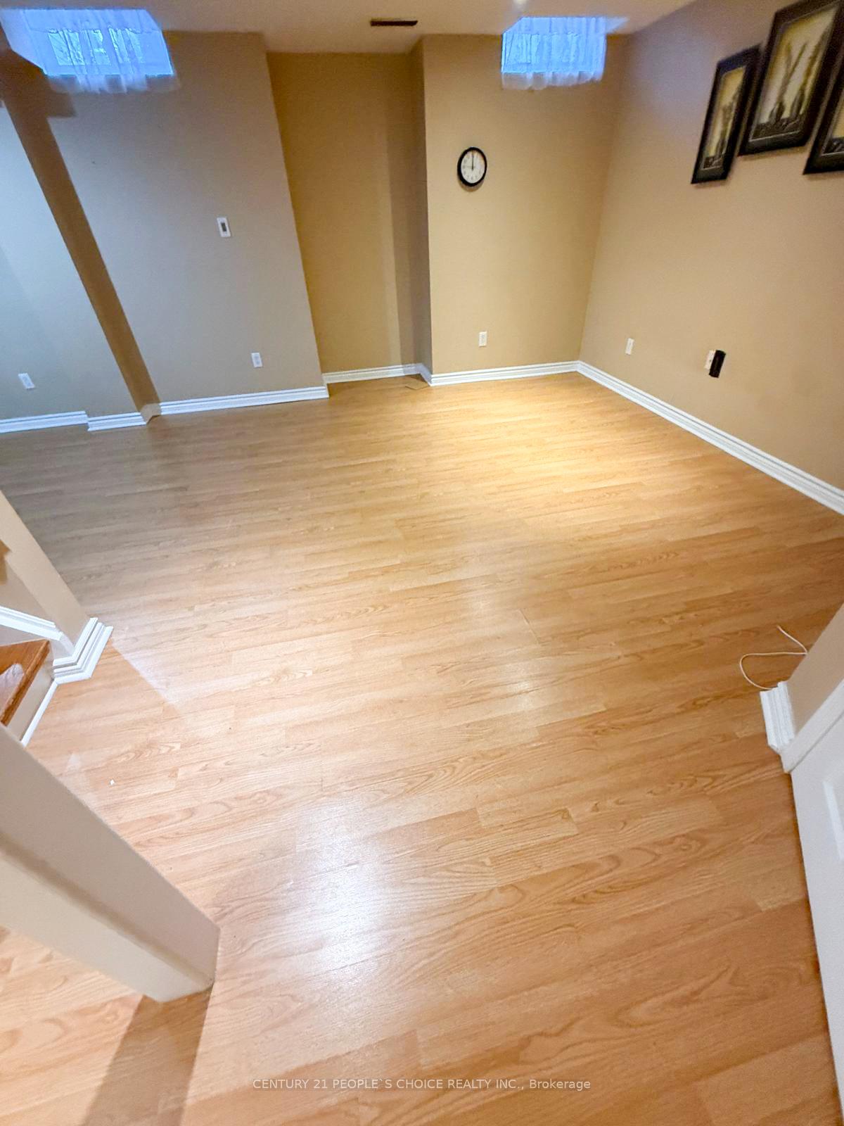 Photo 33 of 19 Morgandale Road, Brampton, Fletcher's Meadow — HOMEH