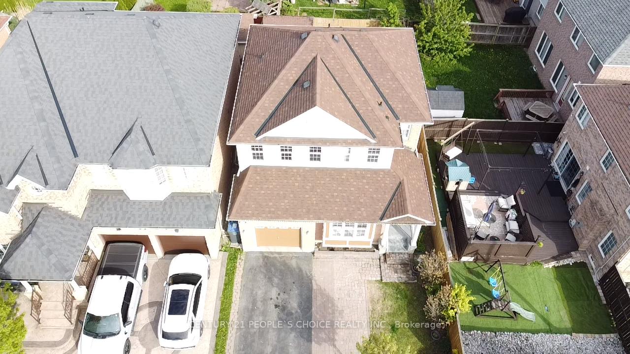 Photo 39 of 19 Morgandale Road, Brampton, Fletcher's Meadow — HOMEH