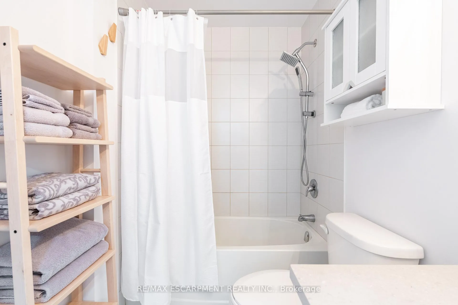 Photo 26 of Unit 509, 125 Shoreview Place, Hamilton, Lakeshore — HOMEH