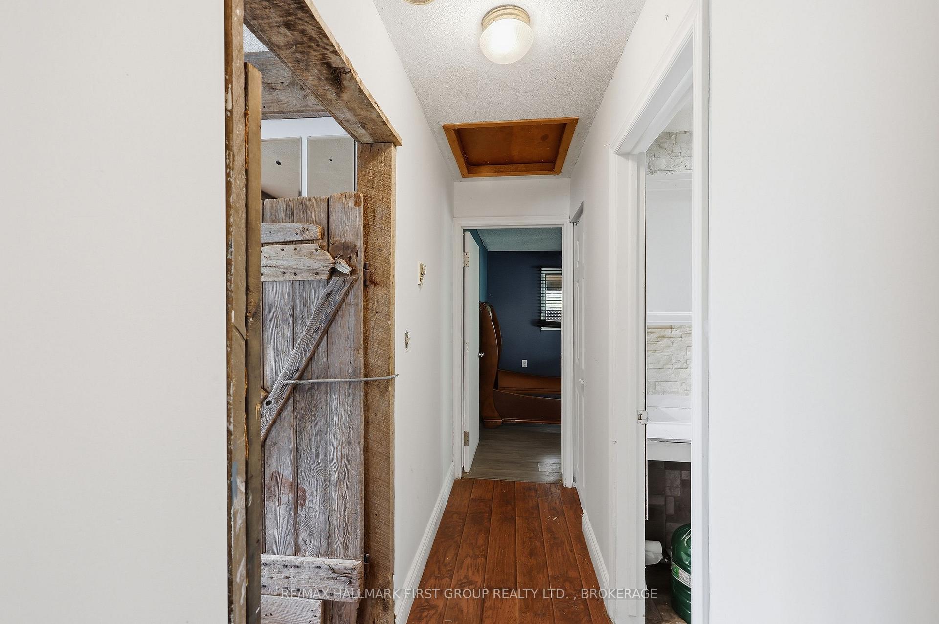 Photo 19 of 469 Absalom Road, Loyalist, Lennox and Addington - South — HOMEH