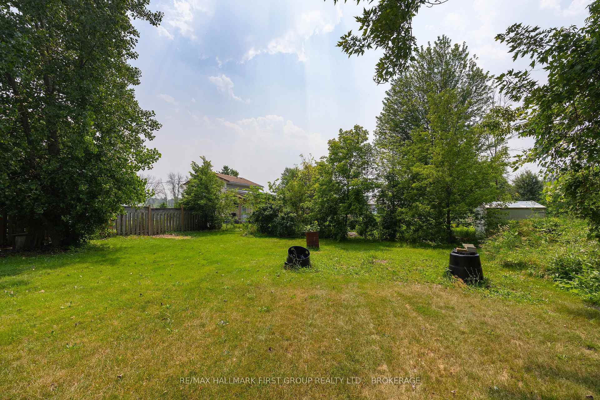 Photo 27 of 469 Absalom Road, Loyalist, Lennox and Addington - South — HOMEH