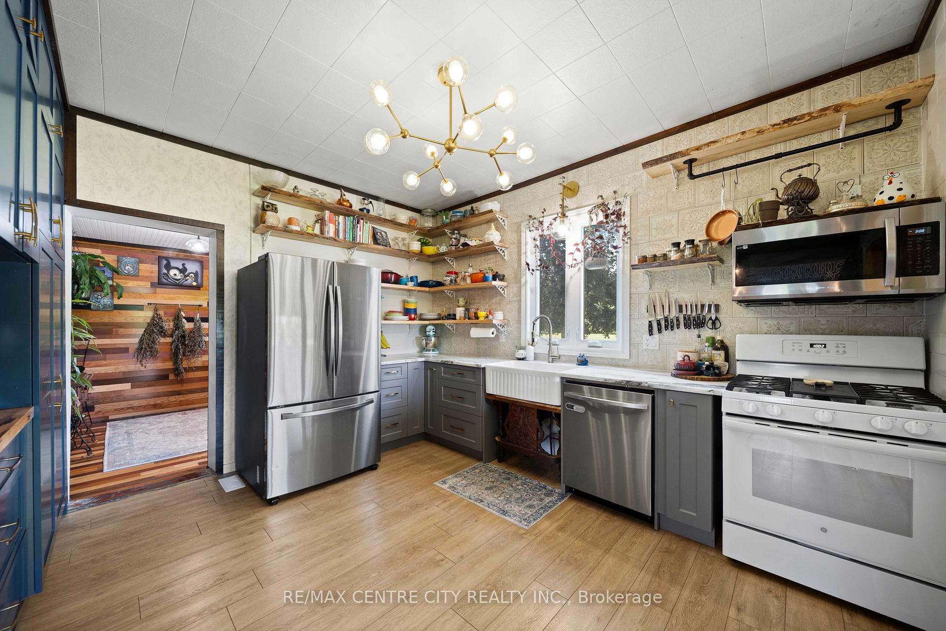 Photo 7 of 9664 Belmont Road, Central Elgin, New Sarum — HOMEH