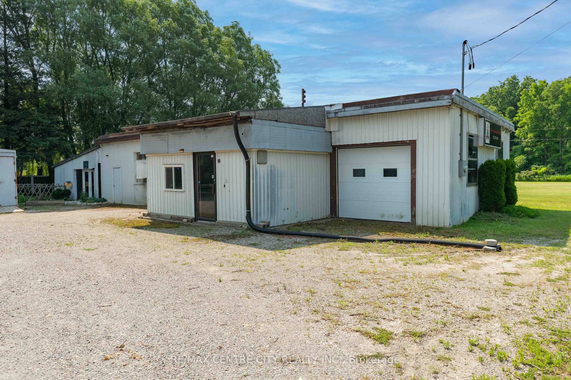 Photo 29 of 9664 Belmont Road, Central Elgin, New Sarum — HOMEH