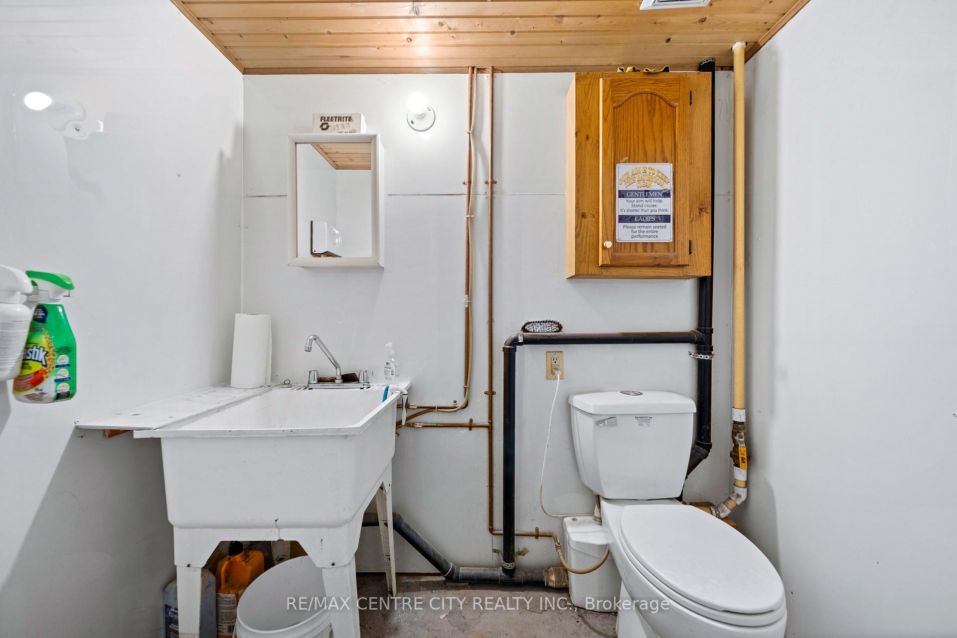 Photo 36 of 9664 Belmont Road, Central Elgin, New Sarum — HOMEH