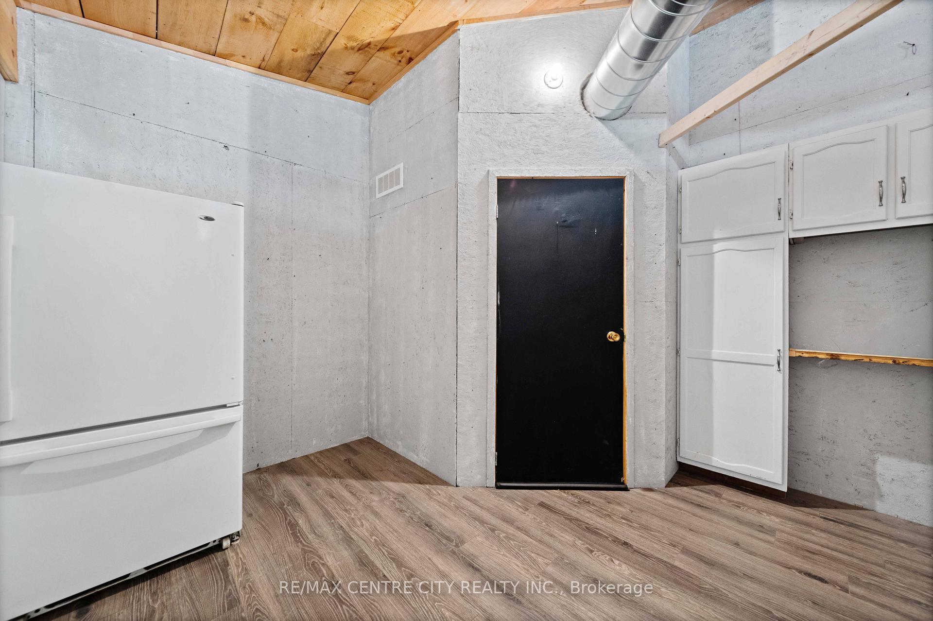 Photo 41 of 9664 Belmont Road, Central Elgin, New Sarum — HOMEH