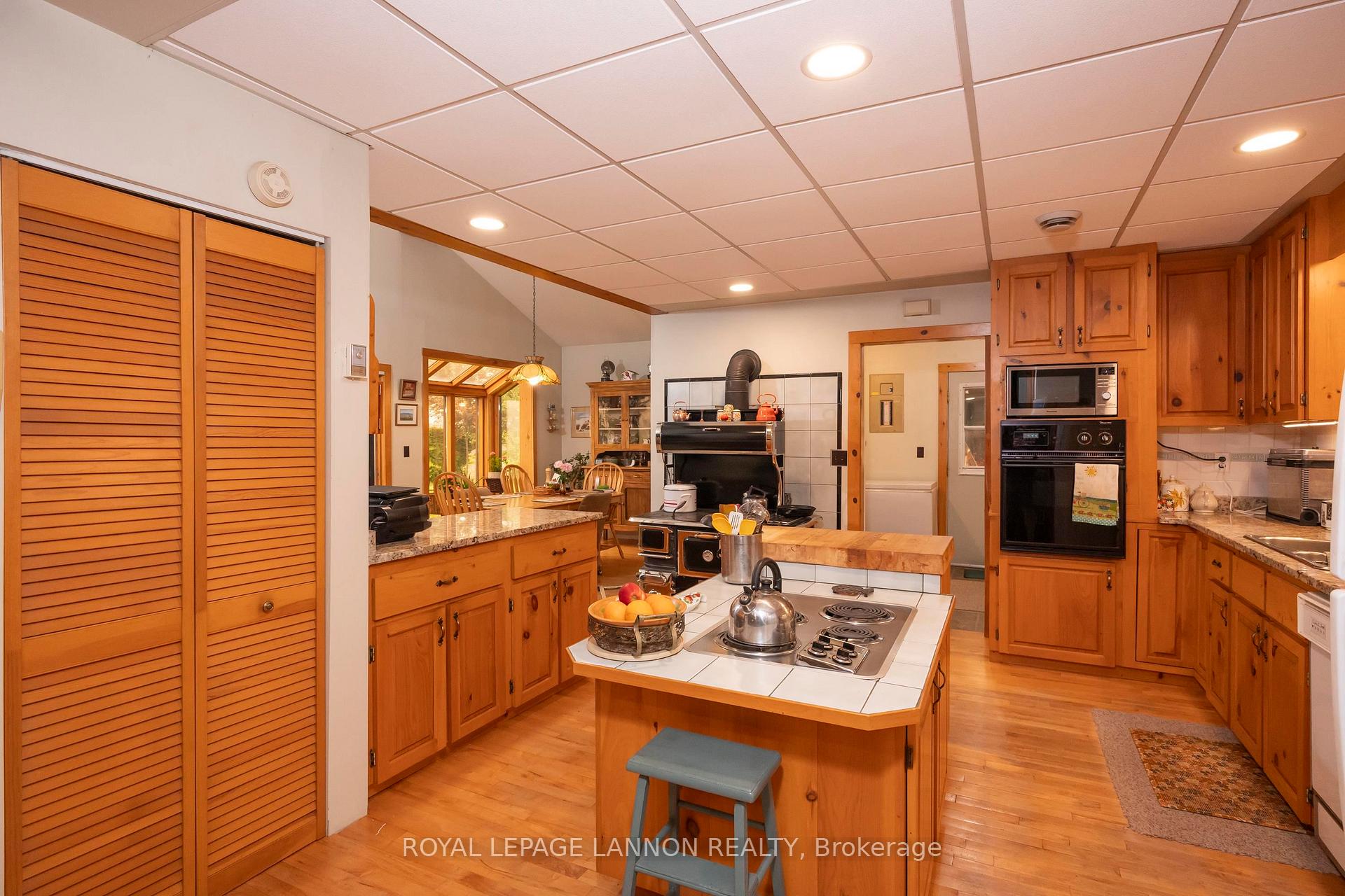 Photo 27 of 2719 Birch Beach Rd., Shuniah — HOMEH