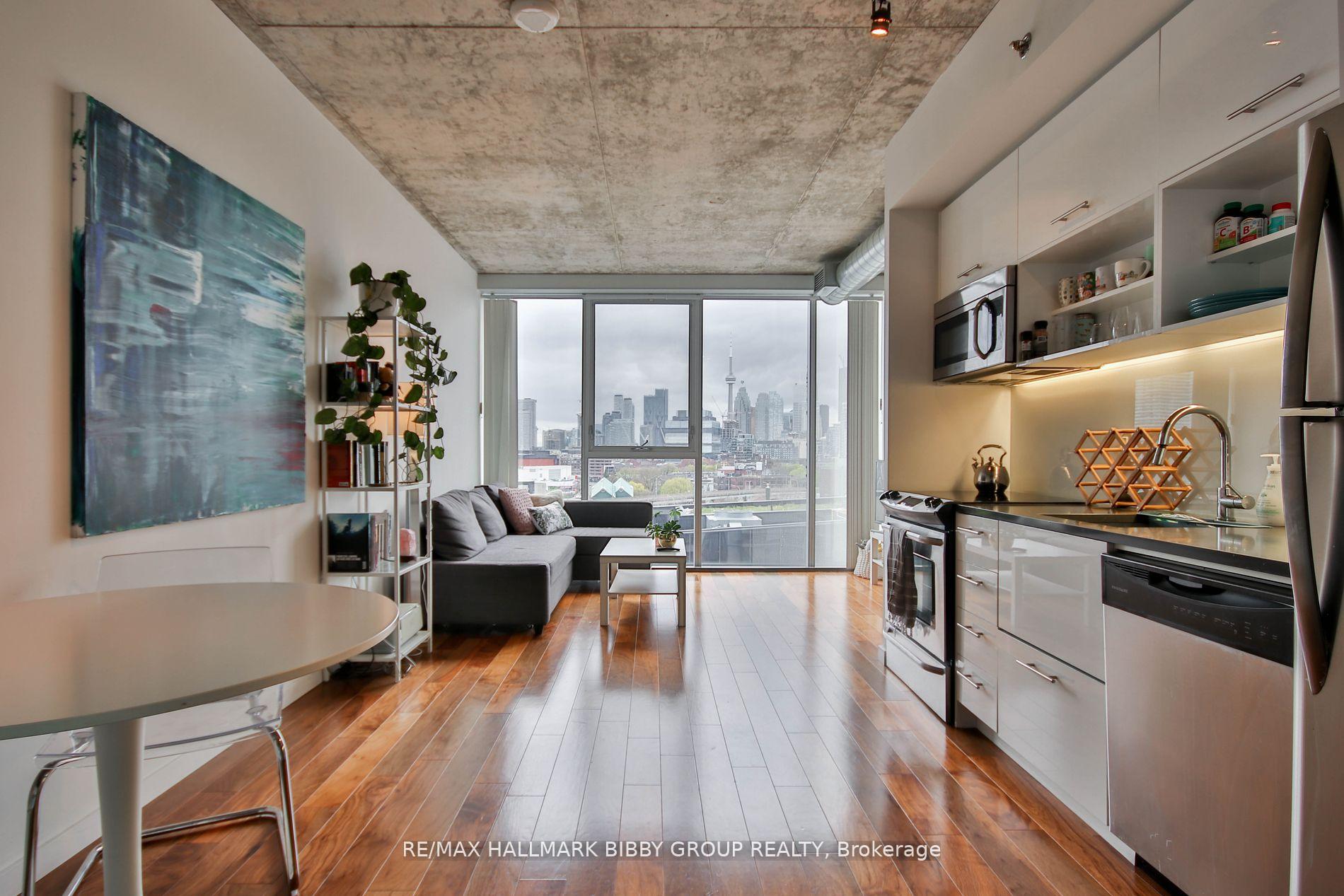 Photo 2 of Unit 911, 32 Trolley Crescent, Toronto, Moss Park — HOMEH