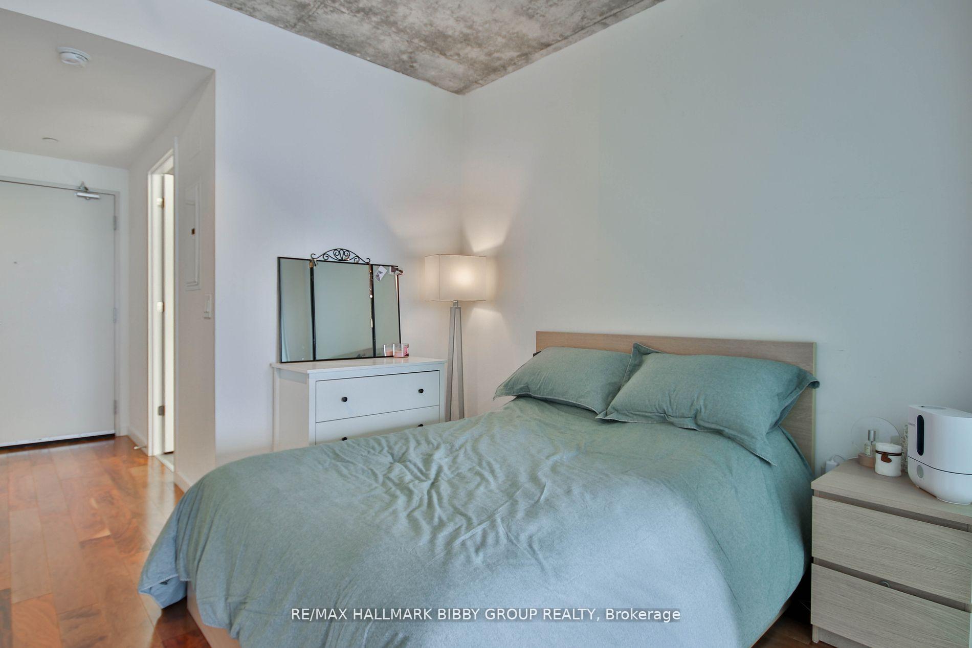 Photo 15 of Unit 911, 32 Trolley Crescent, Toronto, Moss Park — HOMEH