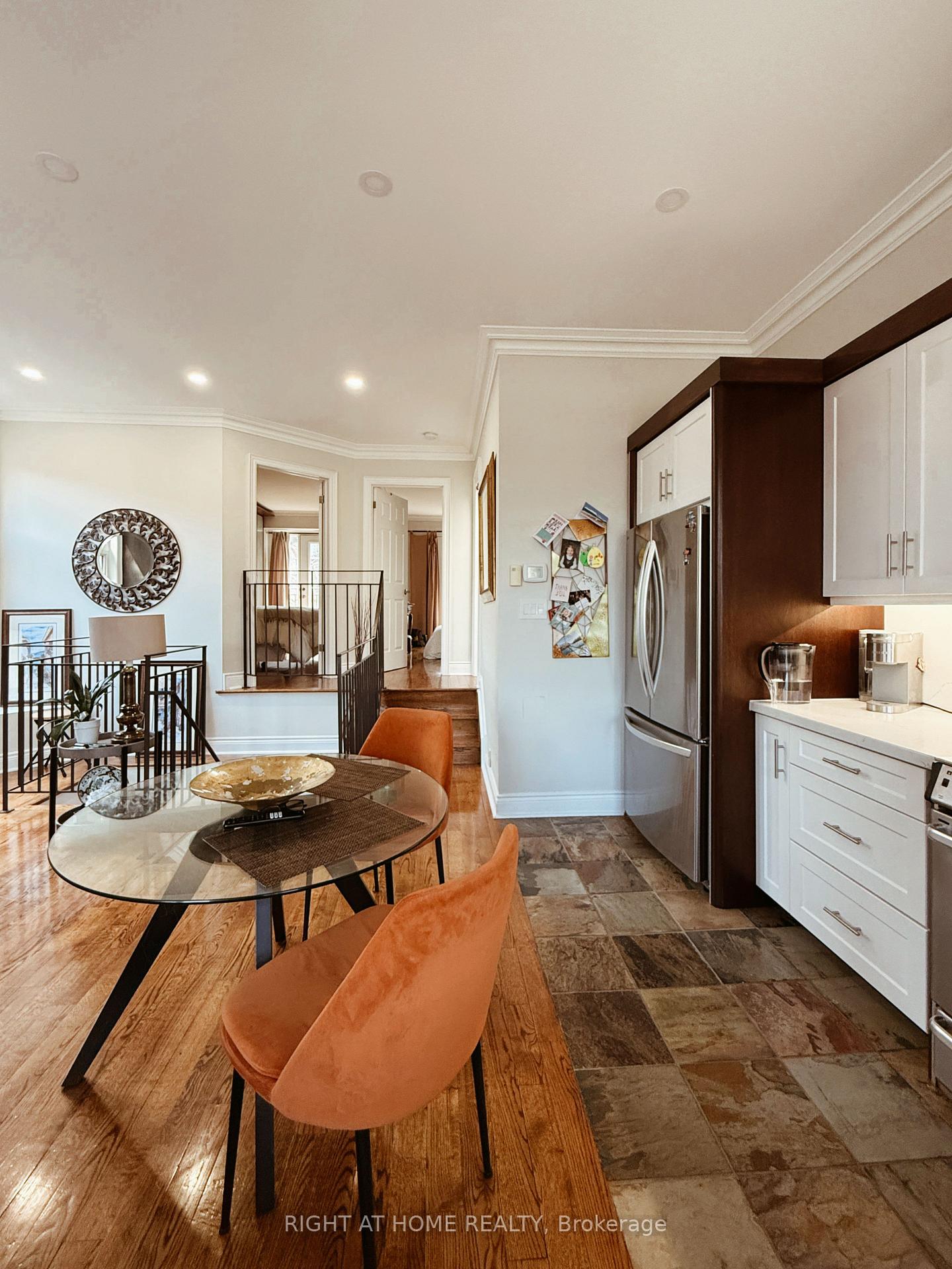 Photo 2 of Unit 1, 1186 Royal York Road, Etobicoke, Edenbridge-Humber Valley — HOMEH