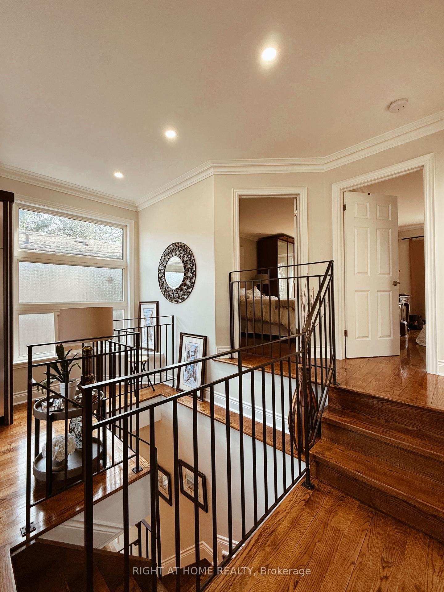 Photo 8 of Unit 1, 1186 Royal York Road, Etobicoke, Edenbridge-Humber Valley — HOMEH
