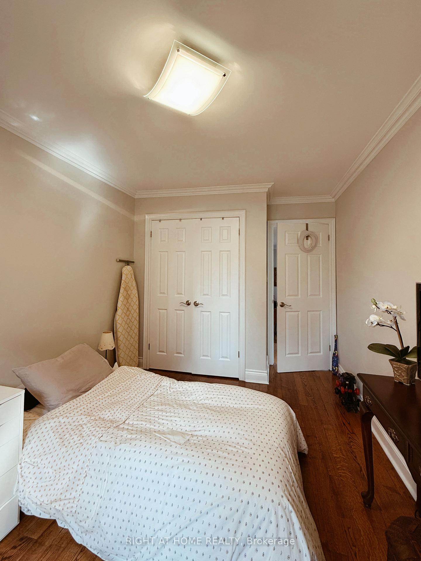 Photo 15 of Unit 1, 1186 Royal York Road, Etobicoke, Edenbridge-Humber Valley — HOMEH