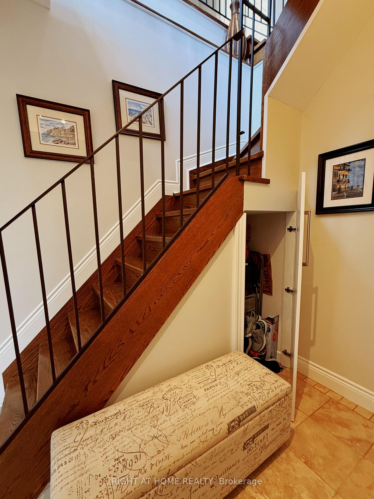 Photo 19 of Unit 1, 1186 Royal York Road, Etobicoke, Edenbridge-Humber Valley — HOMEH