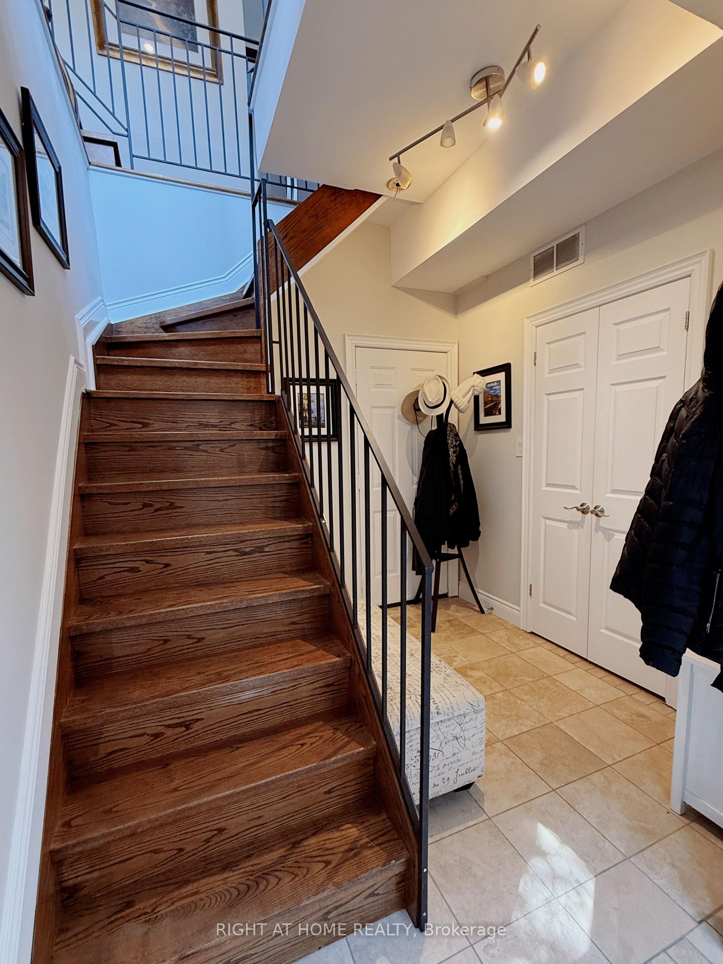 Photo 20 of Unit 1, 1186 Royal York Road, Etobicoke, Edenbridge-Humber Valley — HOMEH