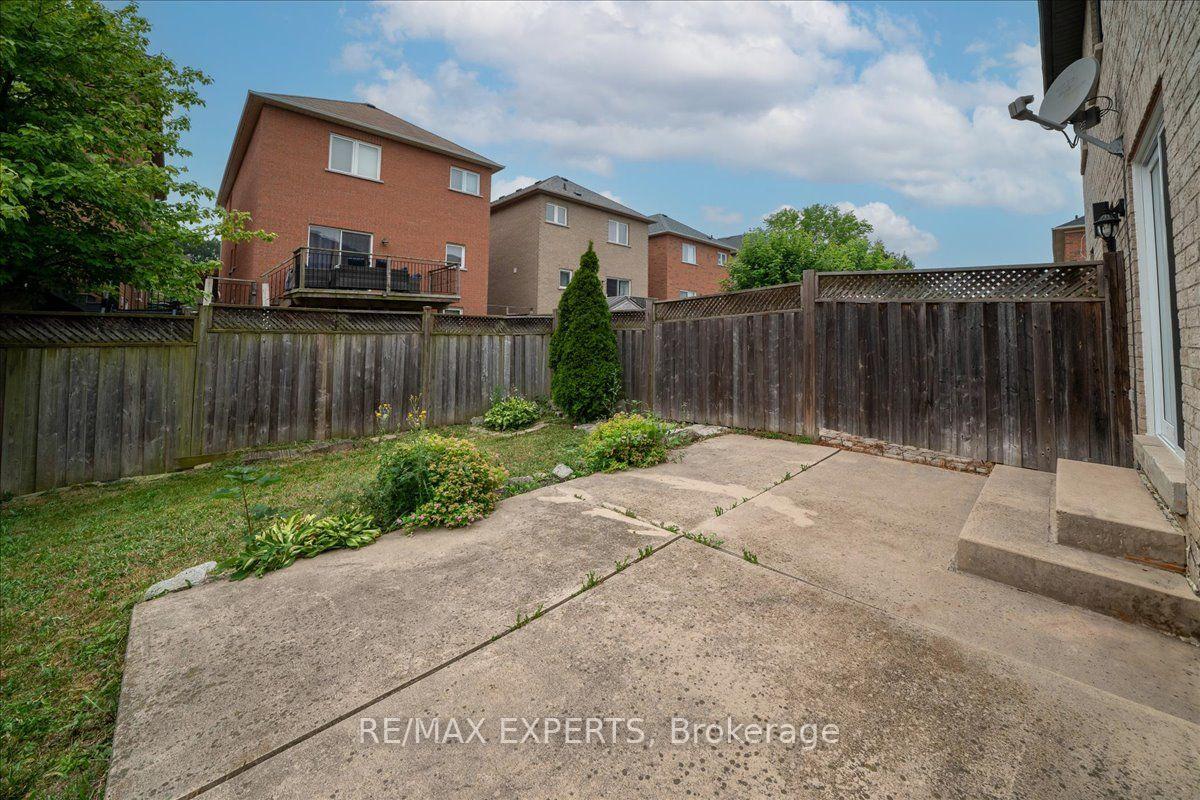 Photo 40 of 12 Silvervalley Drive, Caledon, Bolton North — HOMEH