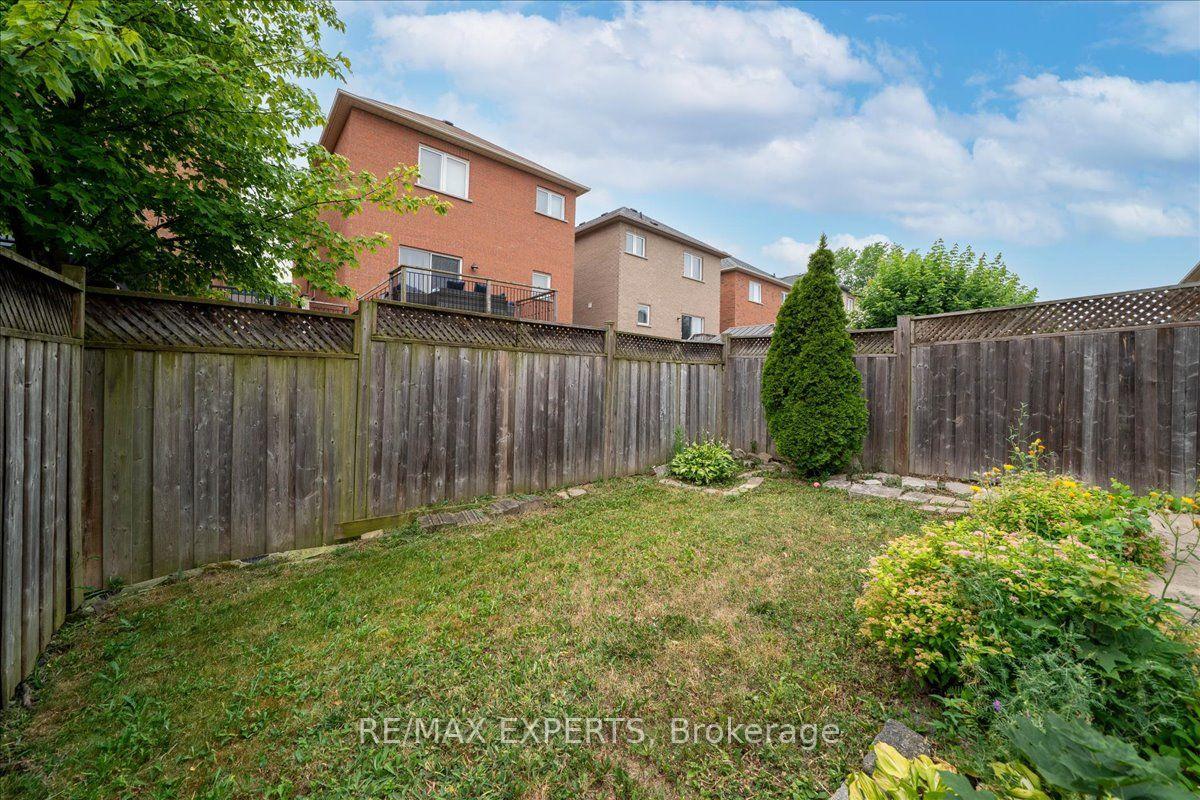 Photo 41 of 12 Silvervalley Drive, Caledon, Bolton North — HOMEH