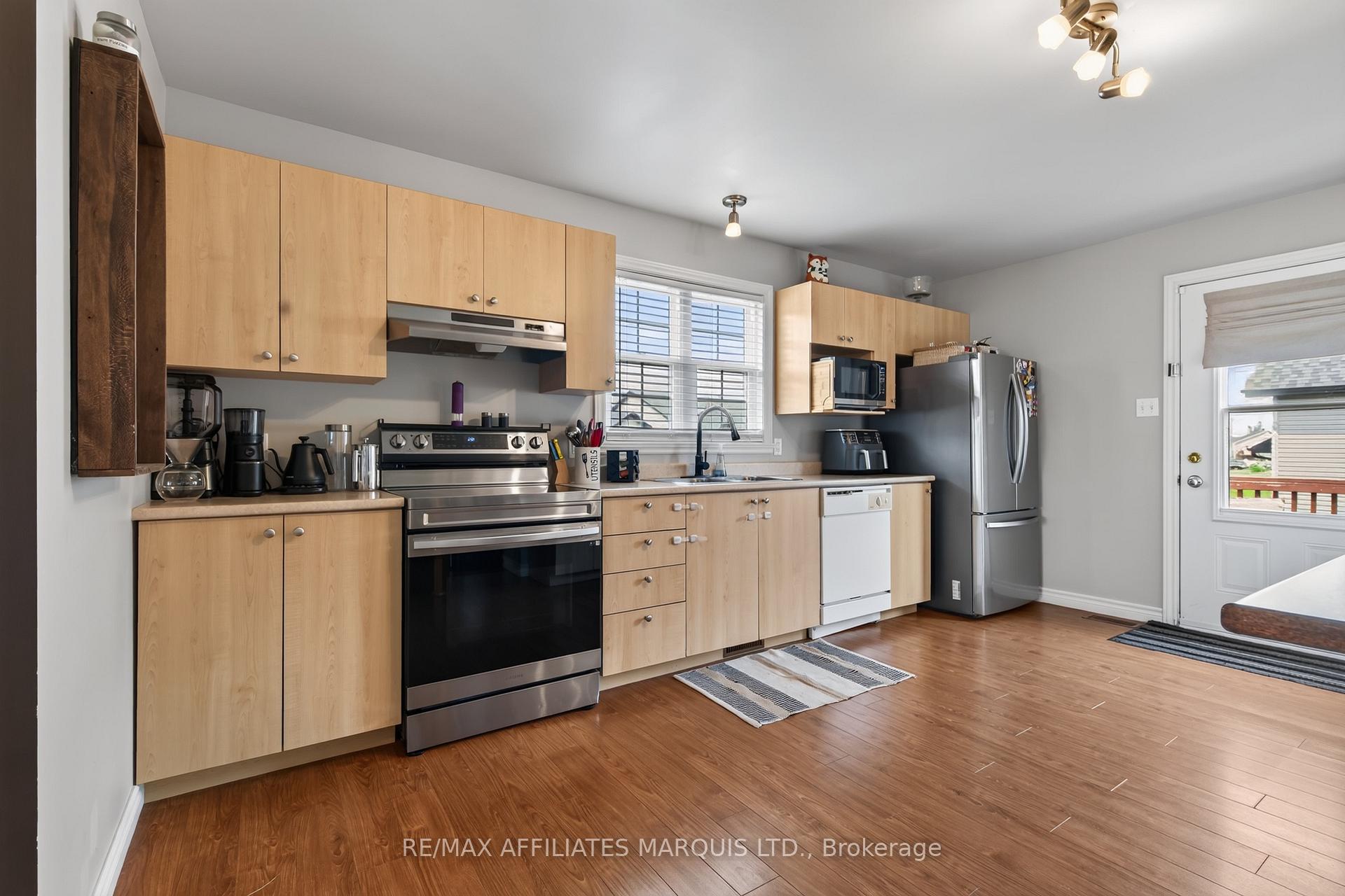 Photo 10 of 30 Cherry Street, South Stormont, Long Sault — HOMEH