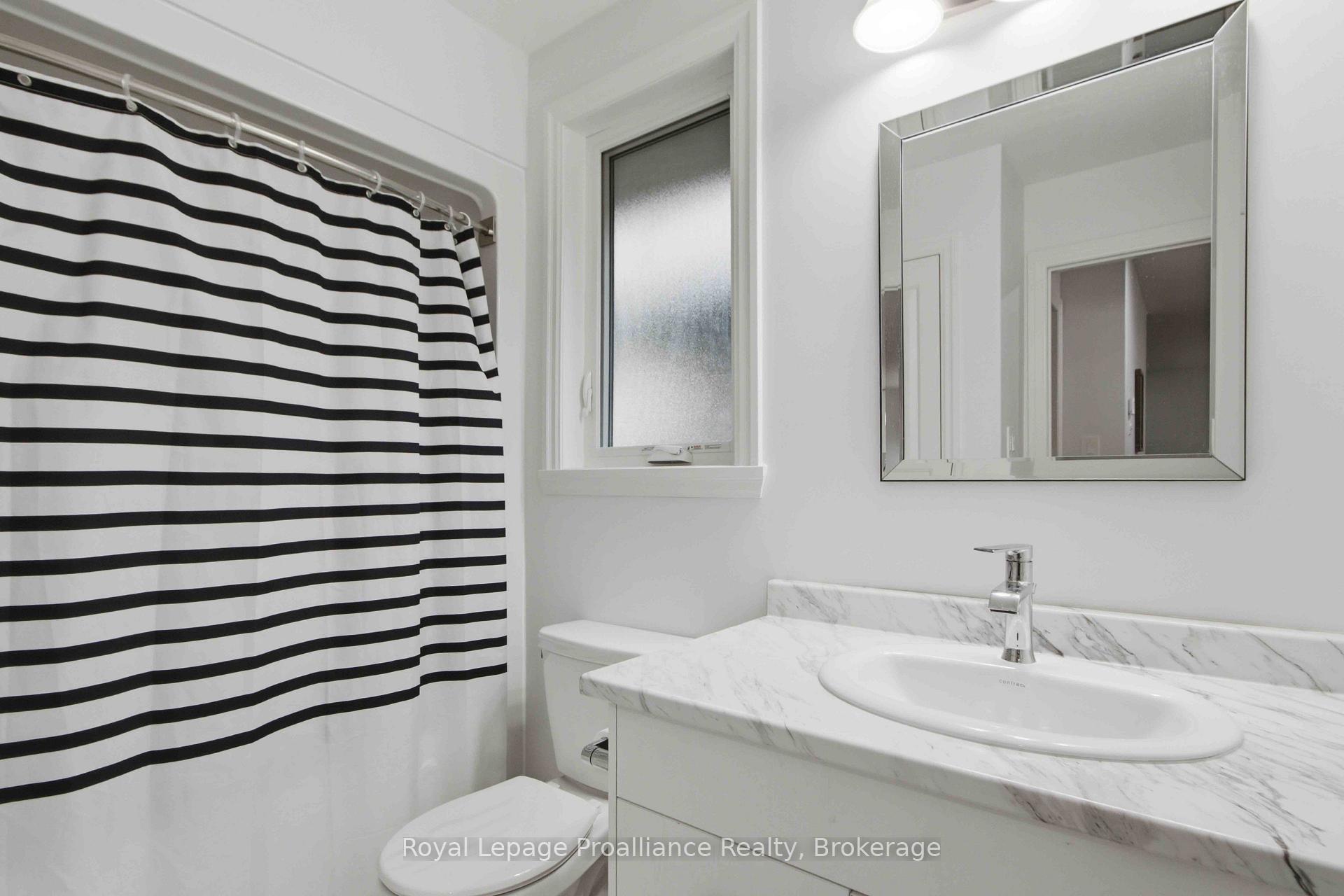Photo 19 of 21 Cedar Park Crescent, Quinte West, Murray Ward — HOMEH