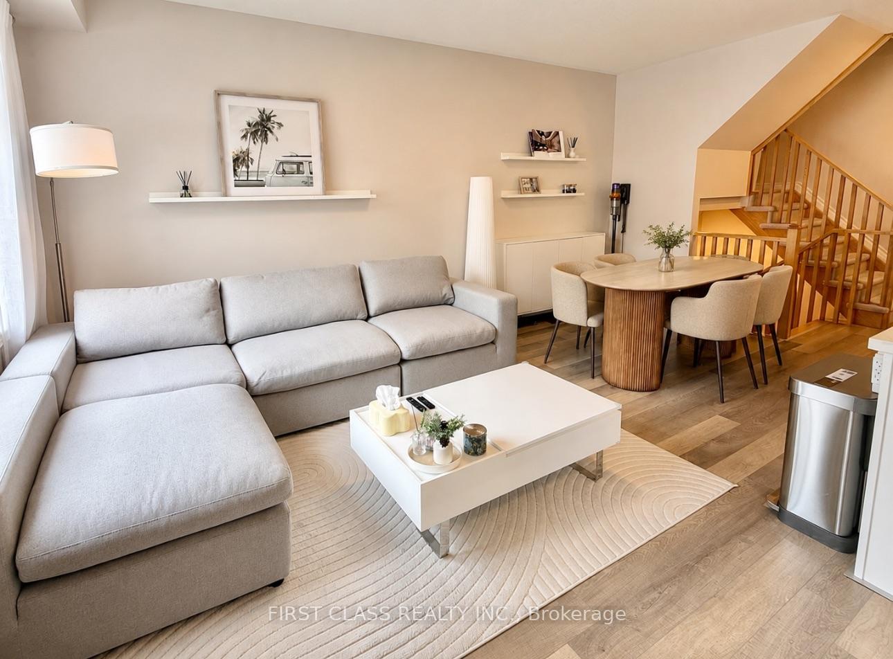 Photo 3 of 2468 Mayapple Cross, Pickering, Duffin Heights — HOMEH