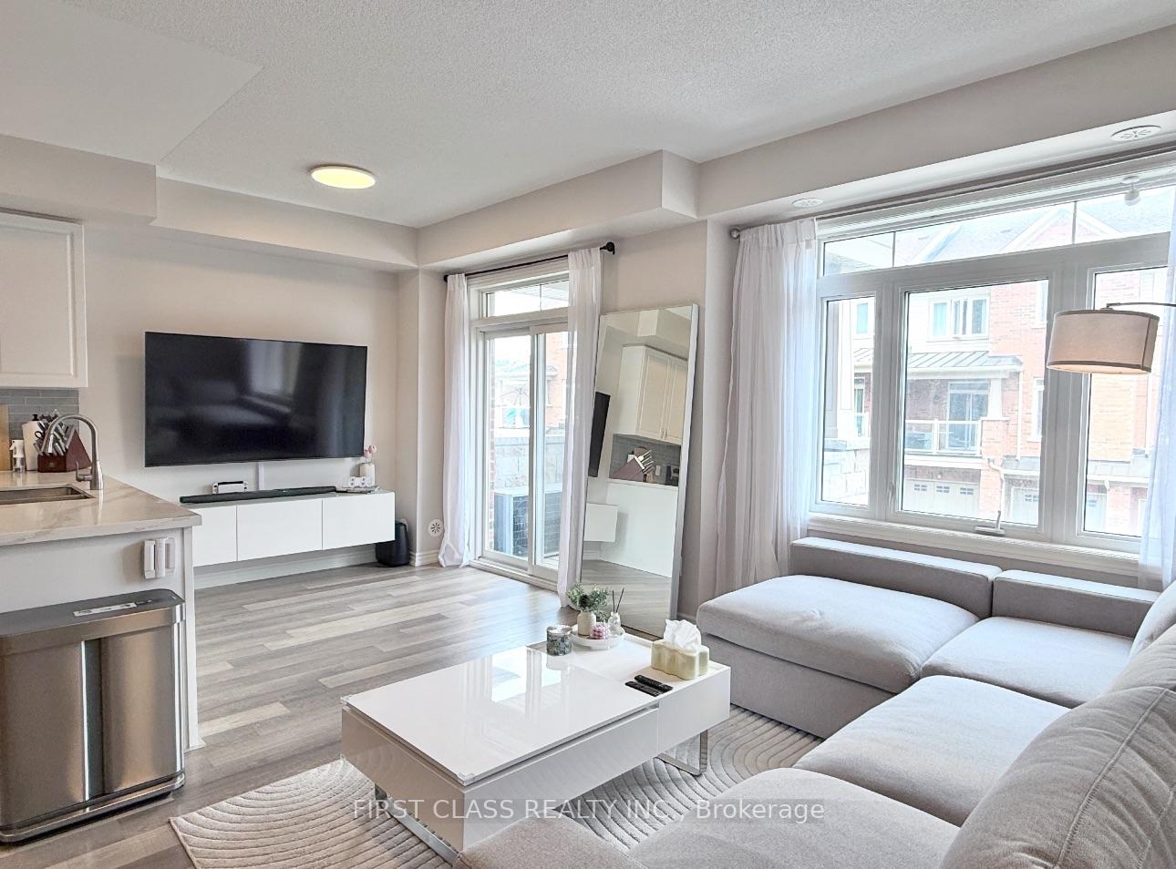 Photo 2 of 2468 Mayapple Cross, Pickering, Duffin Heights — HOMEH