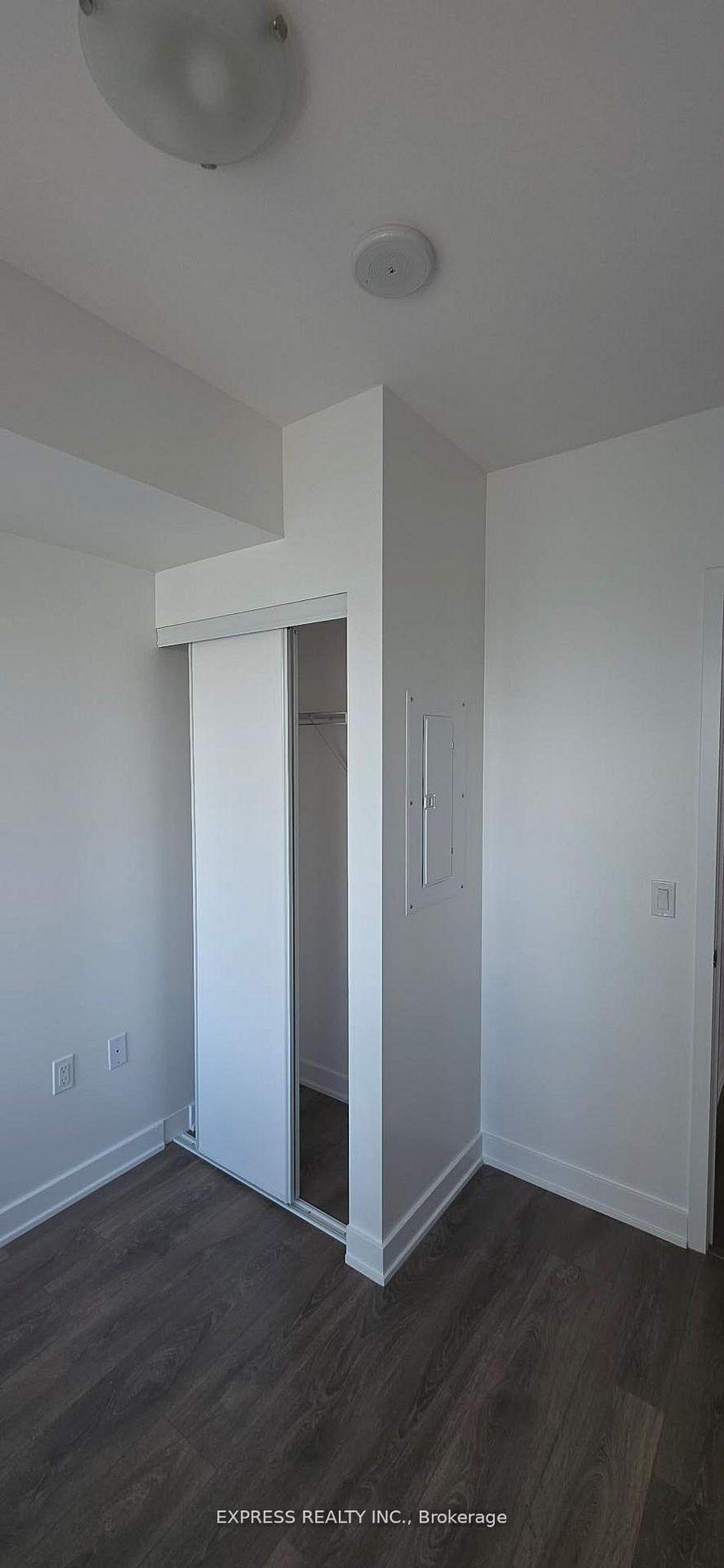 Photo 10 of Unit 2212, 195 Redpath Avenue, Toronto, Mount Pleasant West — HOMEH