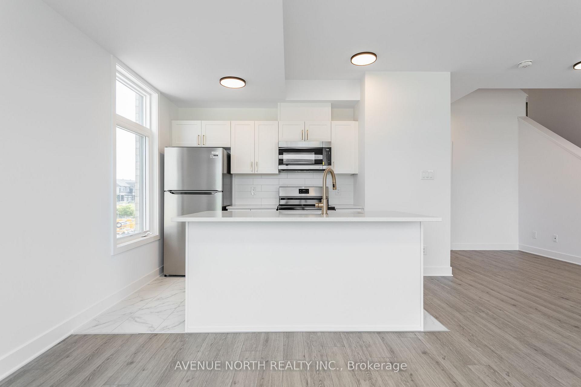 Photo 9 of Unit F, 1055 Cedar Creek Drive, Ottawa, Blossom Park/Kemp Park/Findlay Creek — HOMEH