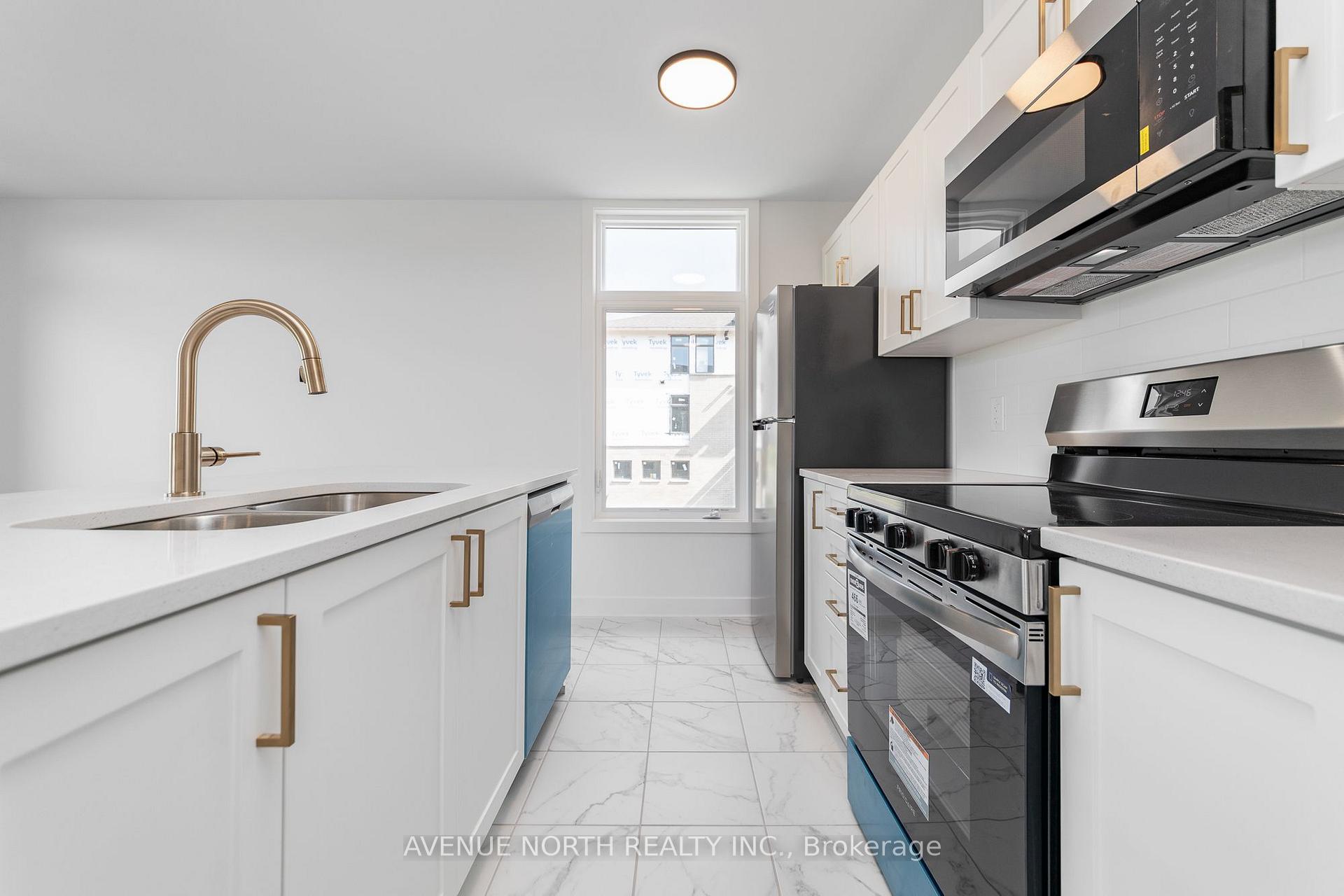 Photo 11 of Unit F, 1055 Cedar Creek Drive, Ottawa, Blossom Park/Kemp Park/Findlay Creek — HOMEH
