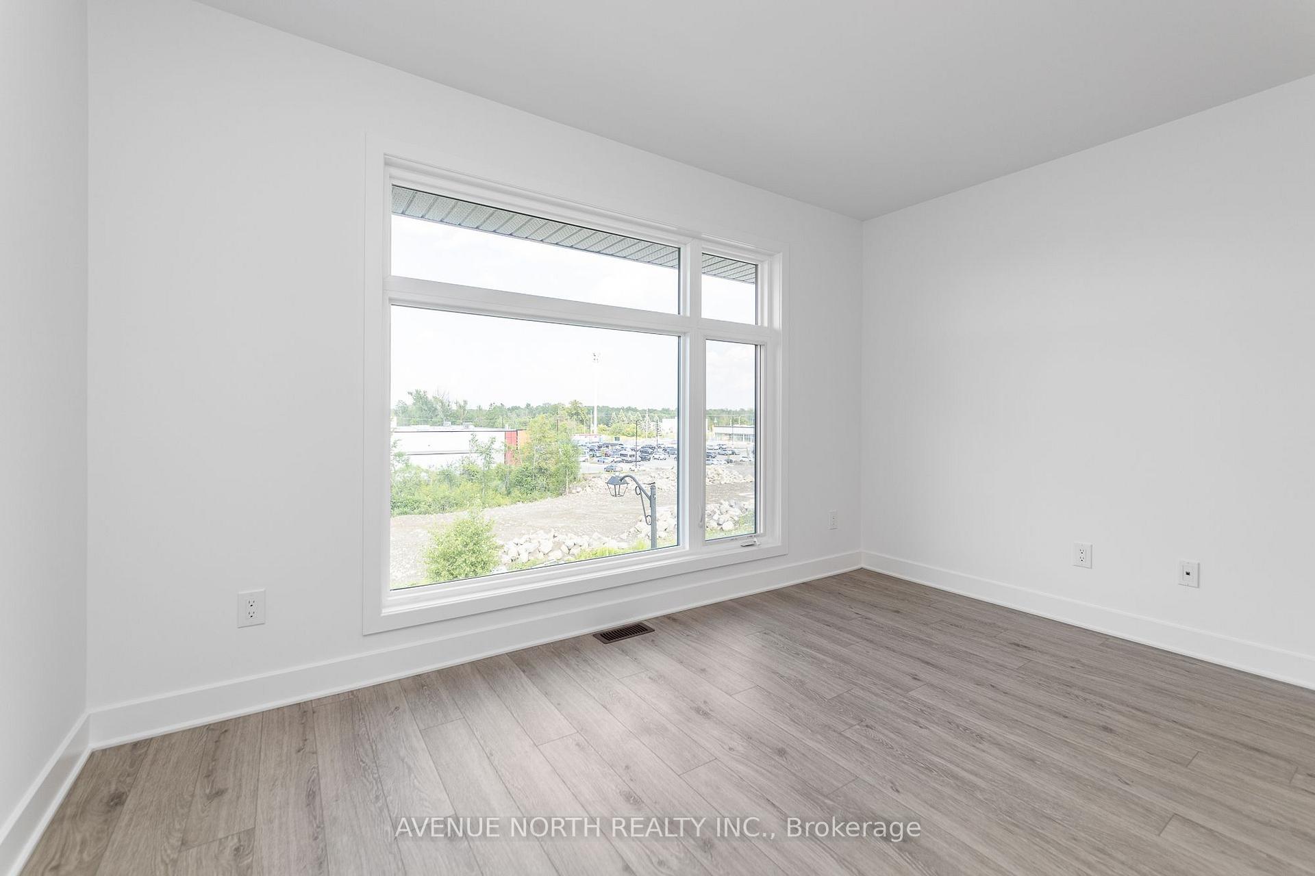 Photo 23 of Unit F, 1055 Cedar Creek Drive, Ottawa, Blossom Park/Kemp Park/Findlay Creek — HOMEH