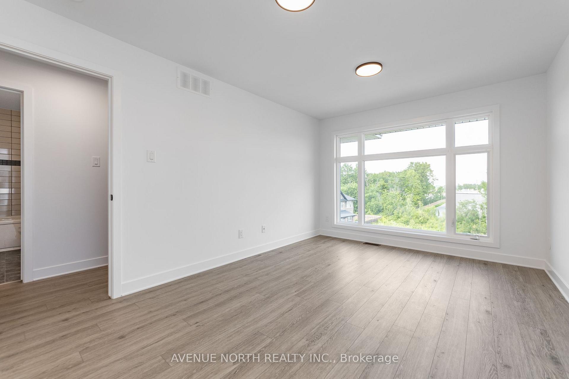 Photo 25 of Unit F, 1055 Cedar Creek Drive, Ottawa, Blossom Park/Kemp Park/Findlay Creek — HOMEH