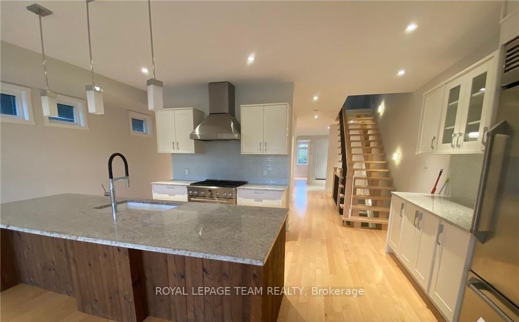 Photo 2 of 287 Kirchoffer Avenue, Ottawa, Westboro West — HOMEH