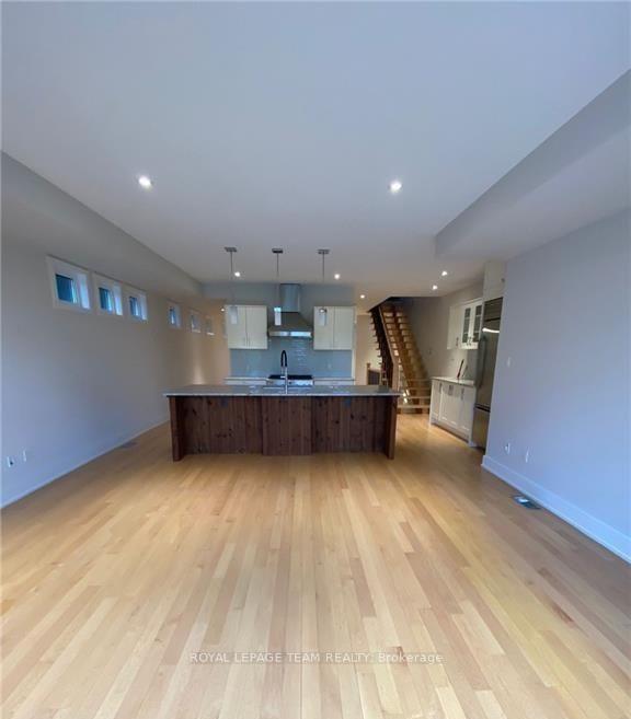 Photo 5 of 287 Kirchoffer Avenue, Ottawa, Westboro West — HOMEH